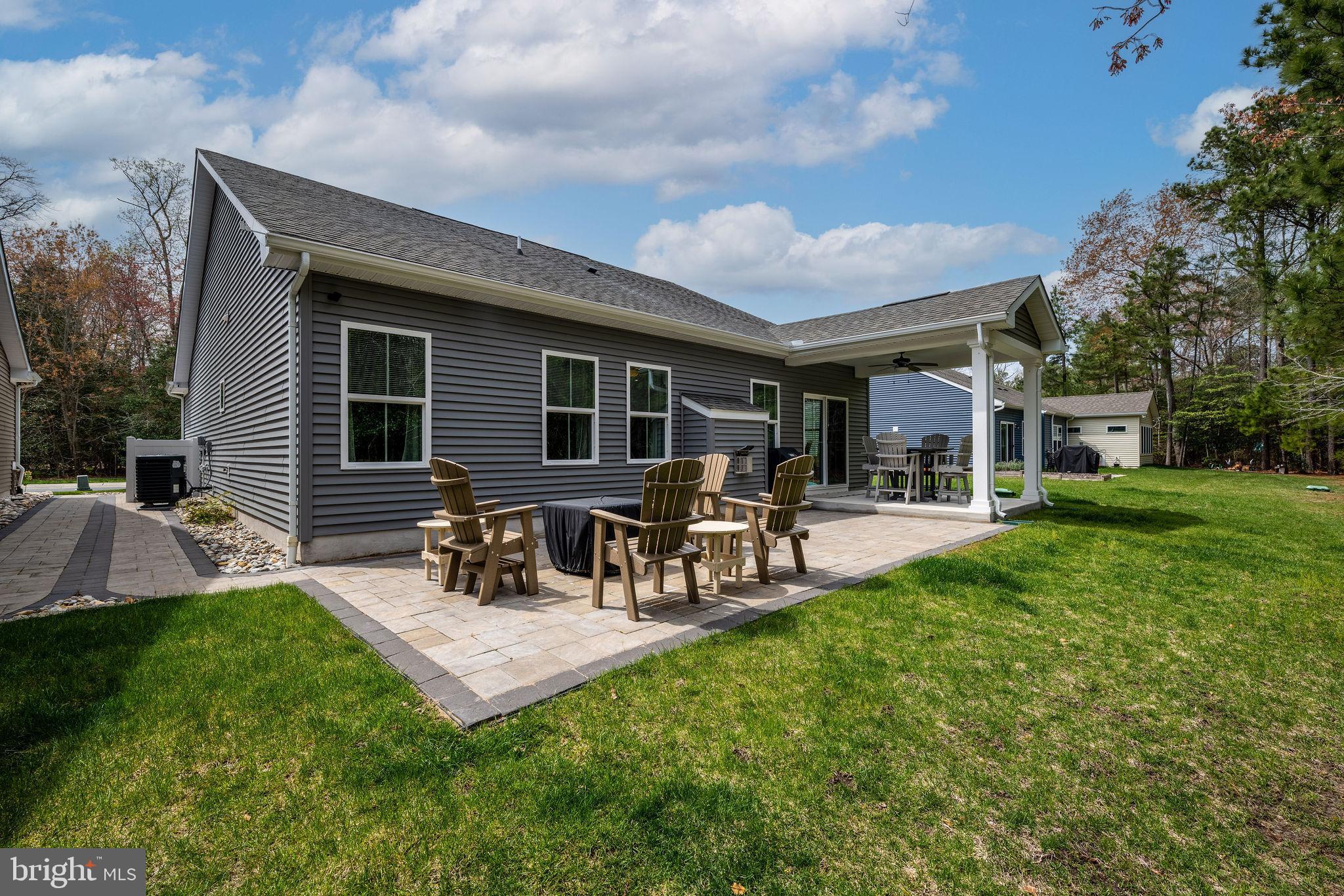 WINDMILL WOODS - Residential