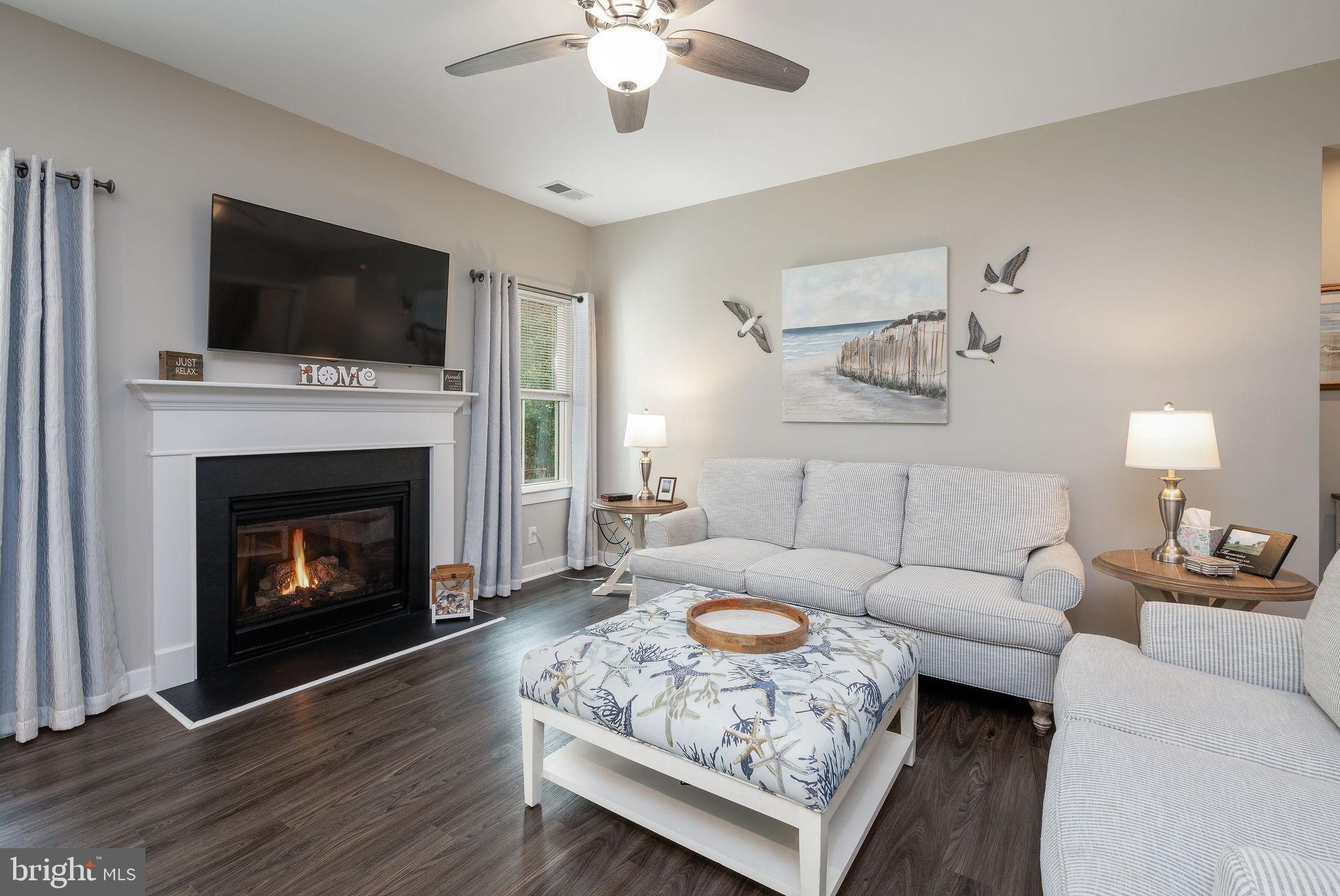 WINDMILL WOODS - Residential