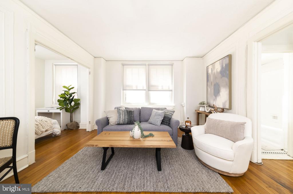 JUNIOR ONE BEDROOM Located just two blocks from the prestigious Rittenhouse Square, Embassy Apartments offers an unbeatable blend of charm, convenience, and classic Center City Philadelphia living. Residents enjoy TIMELESS OLD WORLD CHARACTER—complete with ORIGINAL DECORATIVE MOLDINGS, GLEAMING HARDWOOD FLOORS—all nestled in one of the city’s most desirable neighborhoods. This building features a VARIETY OF DISTINCTIVE FLOORPLANS of various layouts and features, some of which have BUILT-IN CLOSETS and drawers and/or have been newly renovated to include MODERN KITCHENS.
Embassy Apartments also features a wide array of amenities designed to make daily life more enjoyable and convenient. Residents have access to an updated FITNESS CENTER with cardio and strength training equipment, a hotel-style lobby with a guest sitting area, LARGE ON-SITE LAUNDRY (industrial washers and dryers), cable-ready units, and high-speed internet access. Additional building features include ELEVATOR AND FREIGHT ELEVATOR ACCESS, controlled entry, and PET-FRIENDLY POLICIES. A 24-HOUR FRONT DESK ATTENDANT, emergency maintenance, PACKAGE AND DRY-CLEANING ACCEPTANCE SERVICES, and an online resident portal for rent payments and work orders add modern convenience to this classically elegant building.
Center City is the heart of Philadelphia’s best shopping, dining, and cultural experiences. Home to the vibrant Rittenhouse Square, Logan Square, and City Hall districts, it offers world-class attractions such as the Philadelphia Museum of Art, The Franklin Institute, the Walnut Street shopping corridor, and the iconic Benjamin Franklin Parkway. You’re also just minutes from top universities including Drexel University, the University of Pennsylvania, and Thomas Jefferson University, making Embassy Apartments a smart choice for both students and faculty.
Outdoor enthusiasts will appreciate the proximity to Schuylkill River Park and its network of SCENIC RUNNING AND BIKING PATHS—offering the rare ability to balance peaceful green space with urban excitement. Exceptional dining is just around the corner, with local favorites like Zavino, Tredici, Double Knot, Garces Trading Company, Sampan, 1862, Barbuzzo, Del Frisco’s, and the beloved Rittenhouse Square Park Farmer’s Market.
Commuters will enjoy easy access to Market East SEPTA station, numerous bus routes, and major highways including I-95 and I-76—making getting around the city and beyond seamless.
Whether you're here for school, work, or simply to experience the best of Philadelphia, Embassy Apartments offers a beautifully balanced lifestyle with historic charm, modern convenience, and an unbeatable location. Please note: Photos are from a variety of model units.