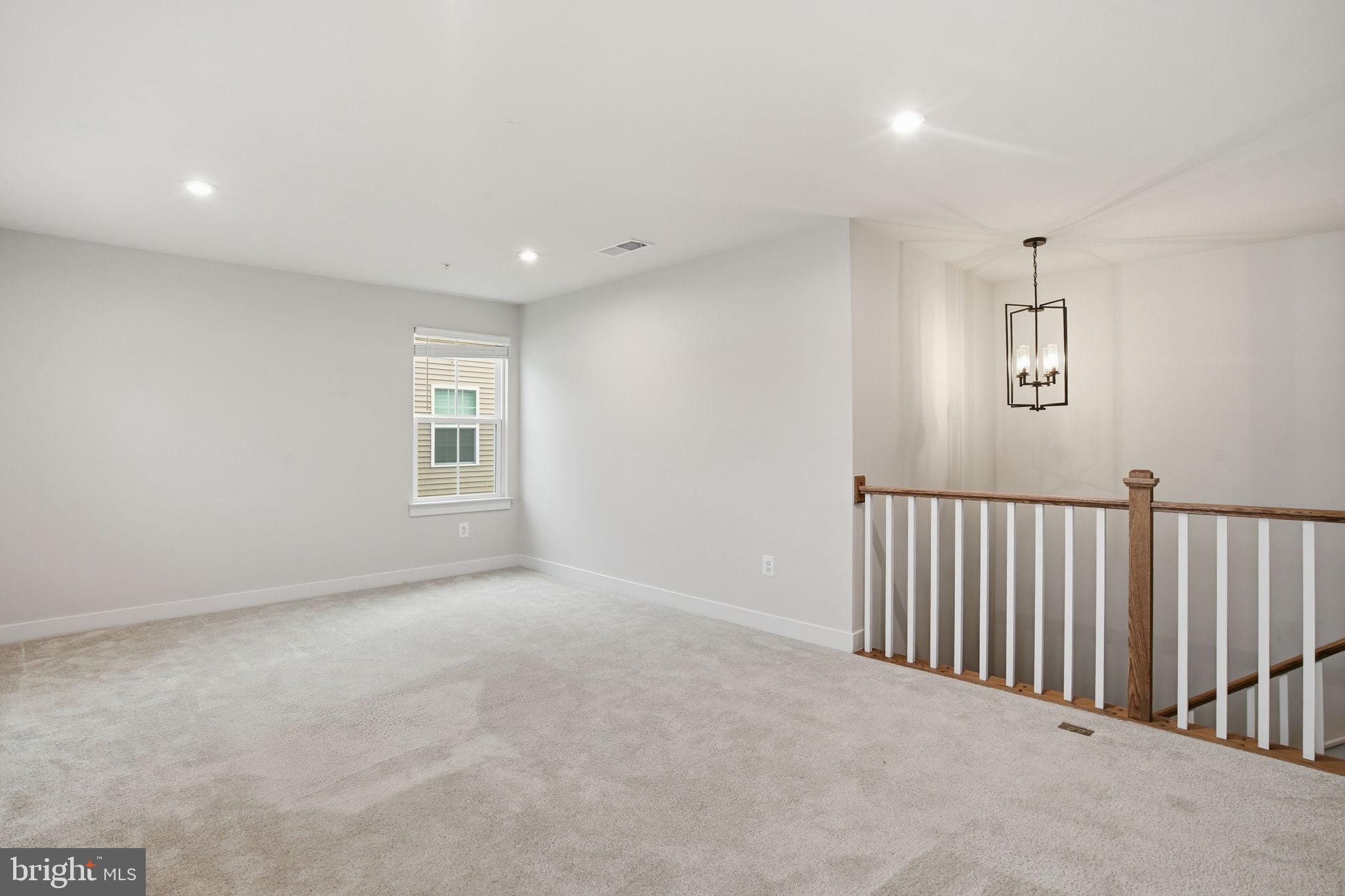 PERRY'S RETREAT - Residential Lease