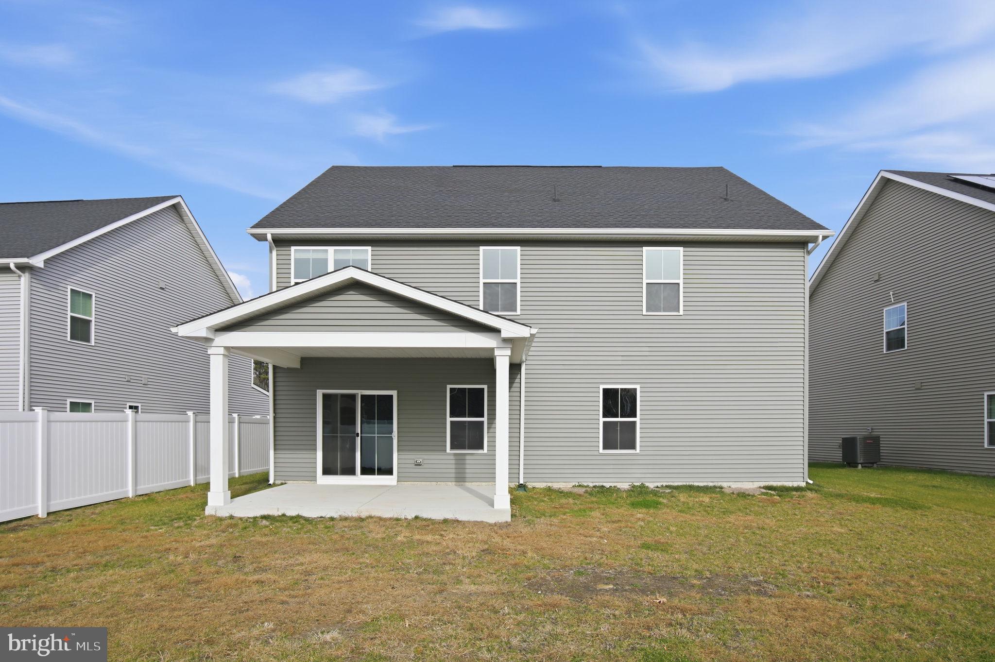 PERRY'S RETREAT - Residential Lease