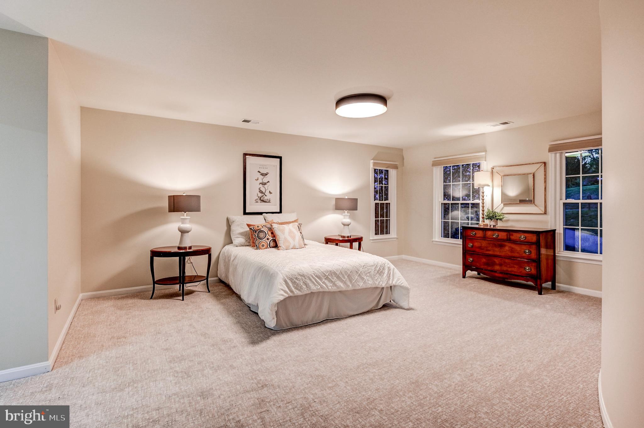 WESTSIDE - Residential