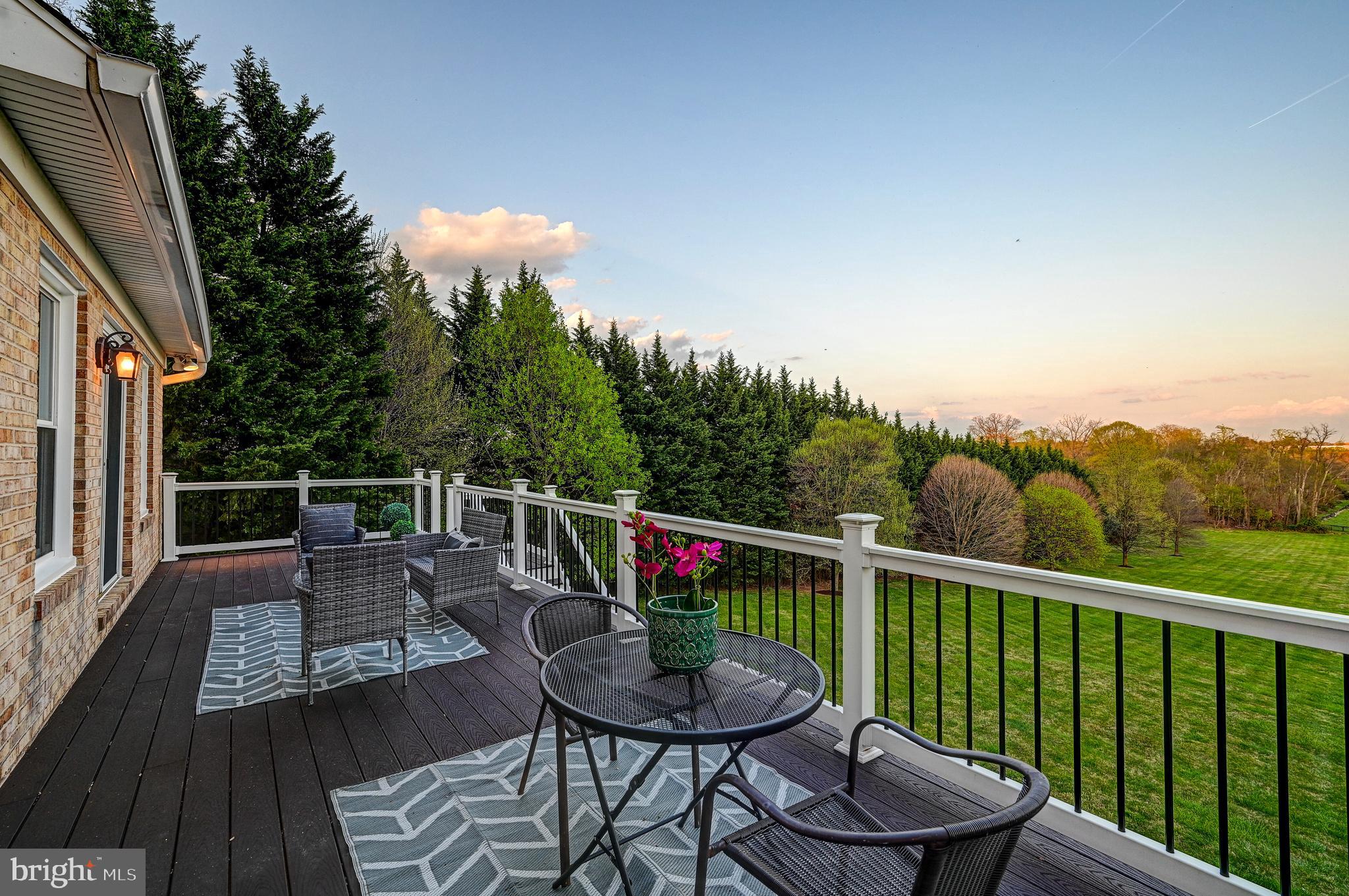 WESTSIDE - Residential