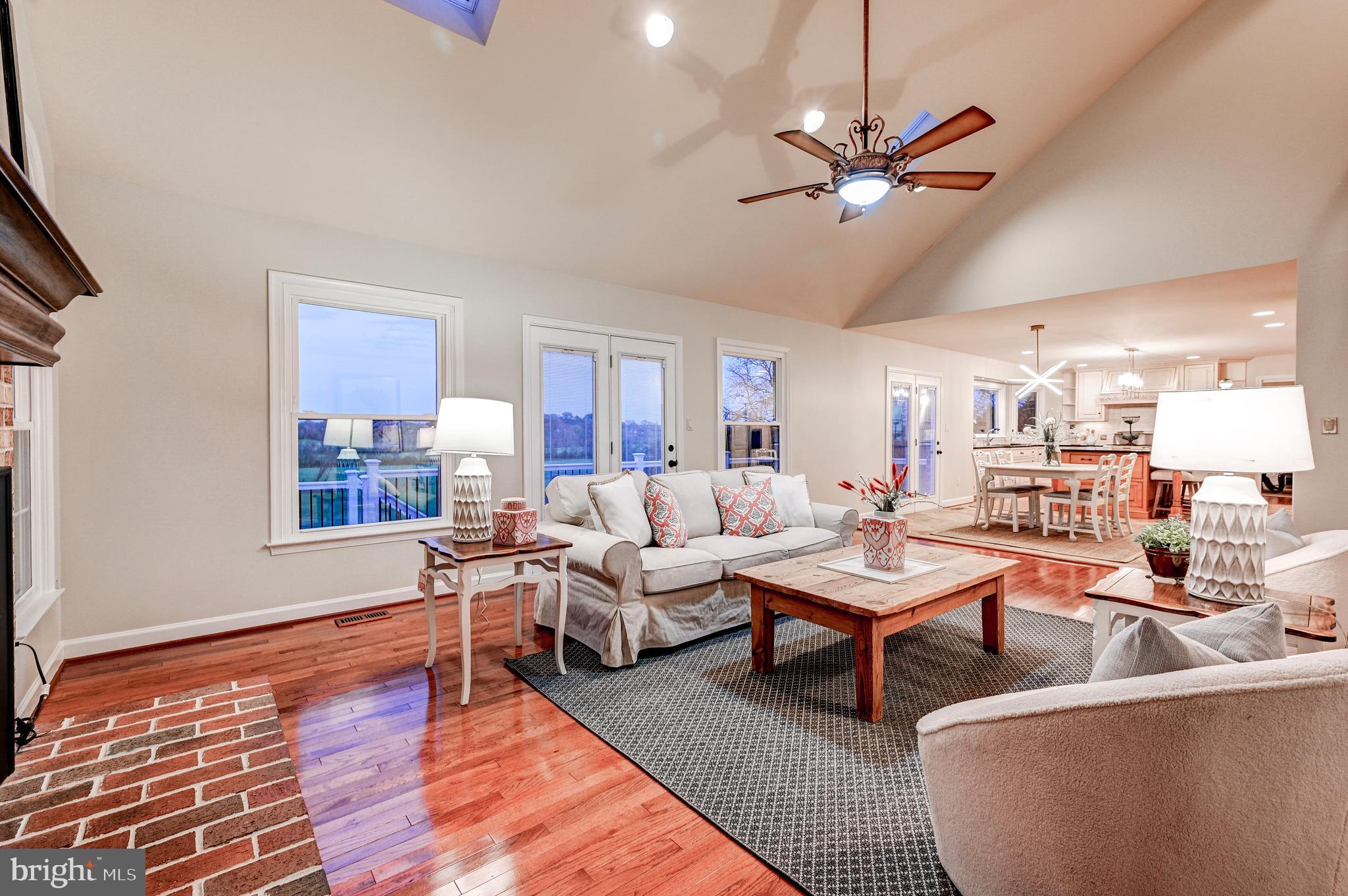 WESTSIDE - Residential