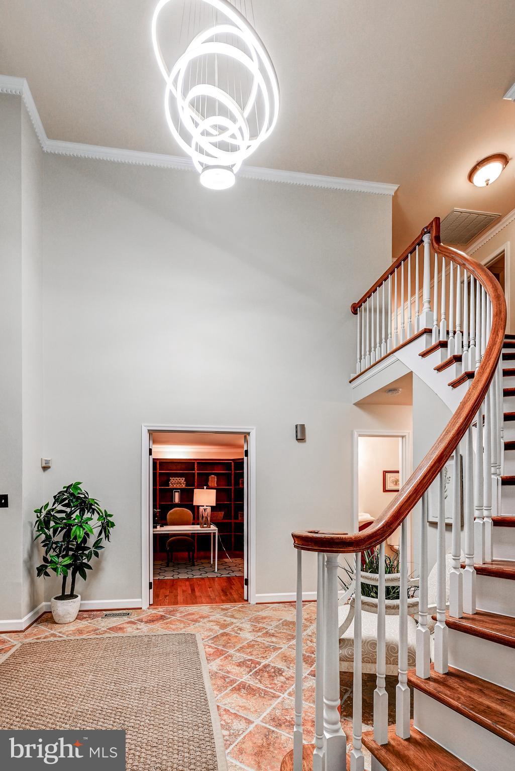 WESTSIDE - Residential