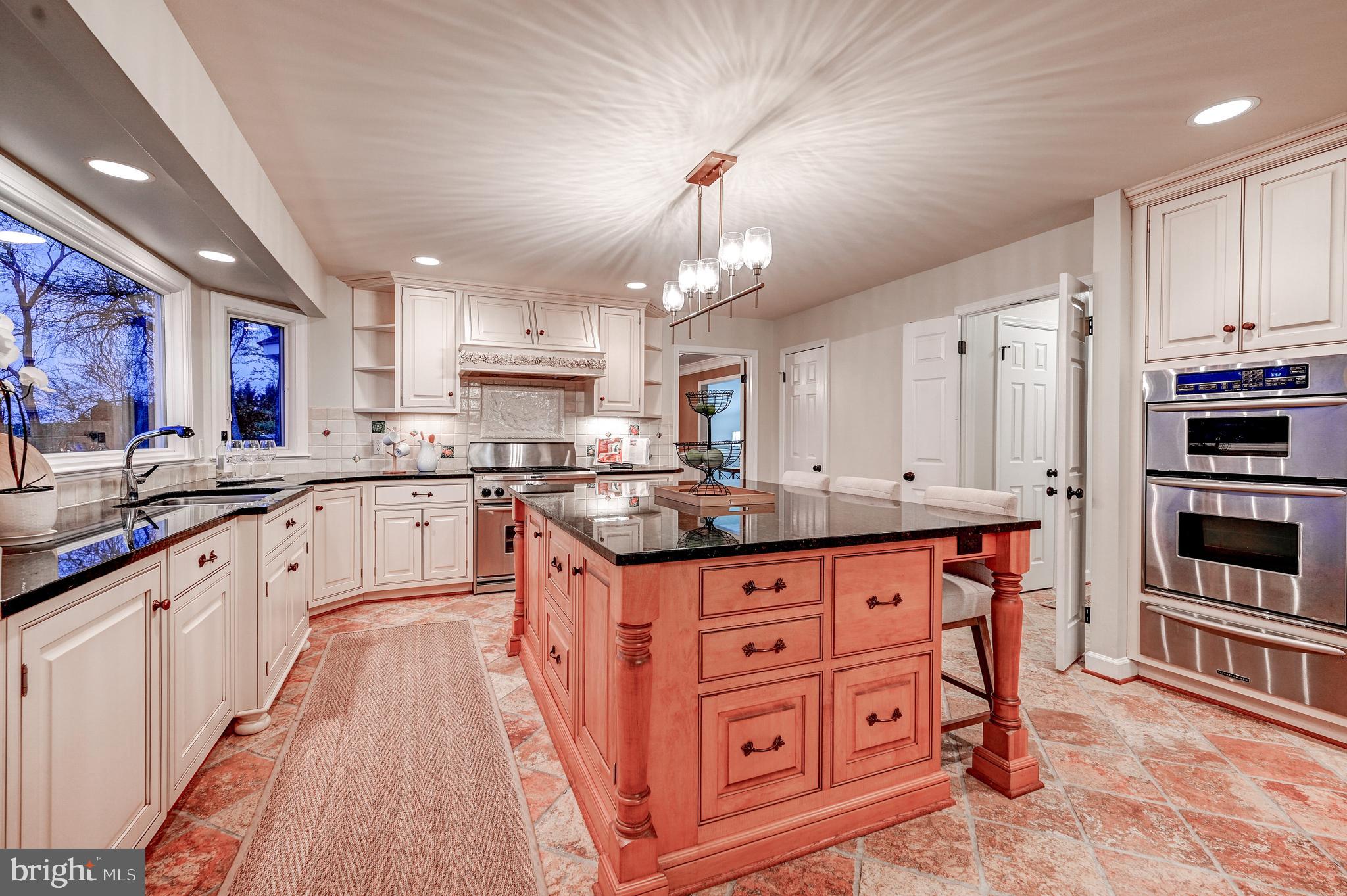 WESTSIDE - Residential