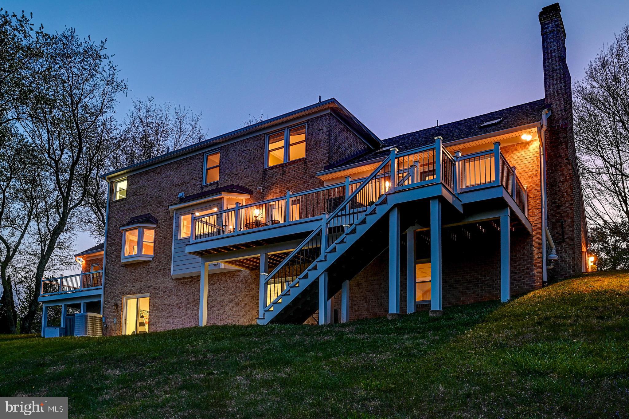 WESTSIDE - Residential