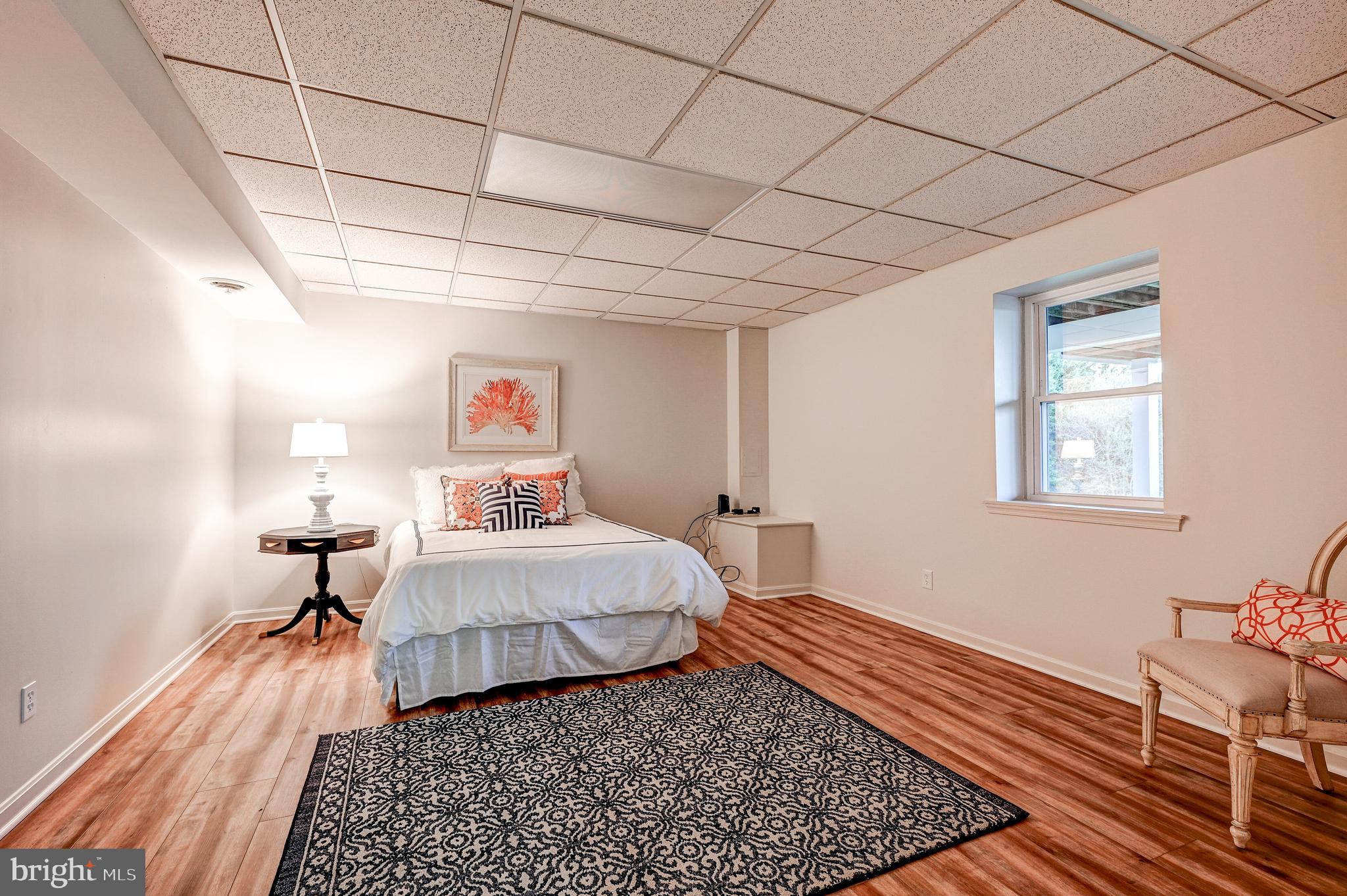 WESTSIDE - Residential