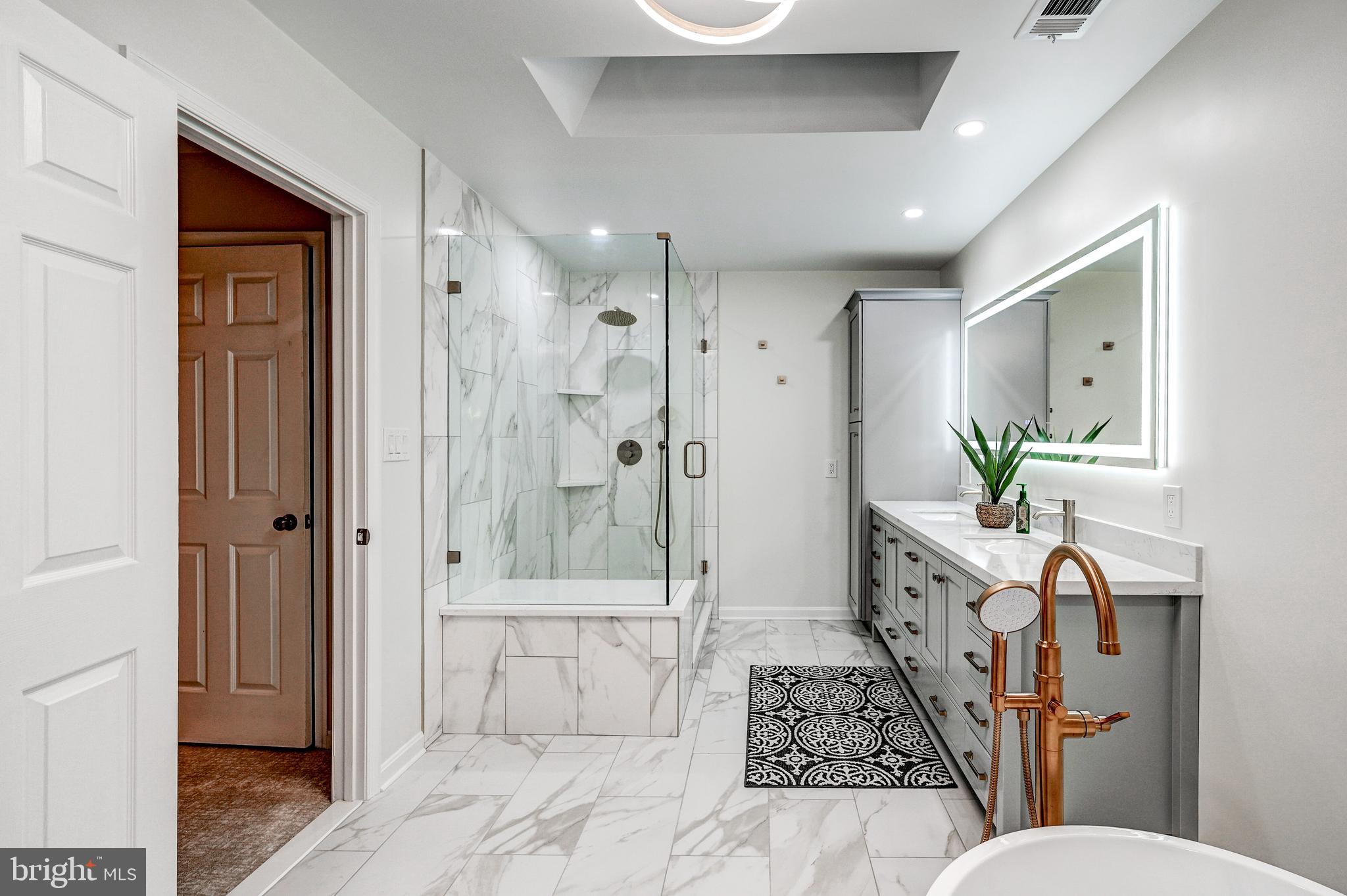 WESTSIDE - Residential