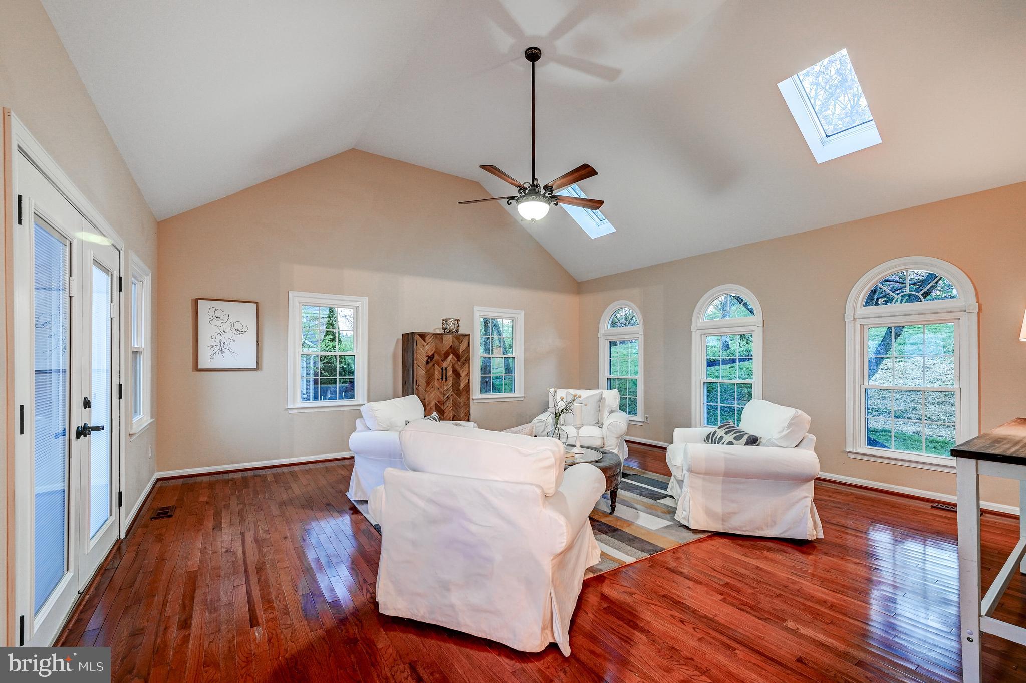 WESTSIDE - Residential