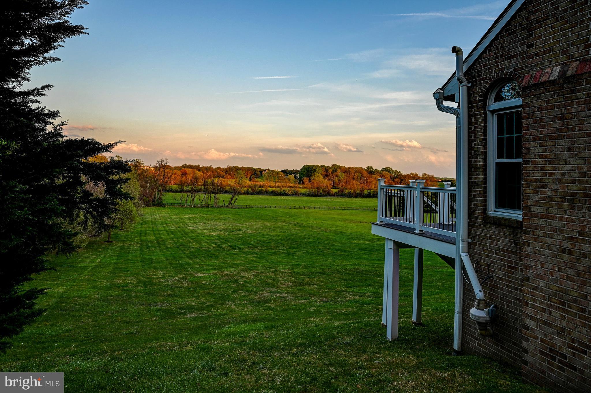 WESTSIDE - Residential