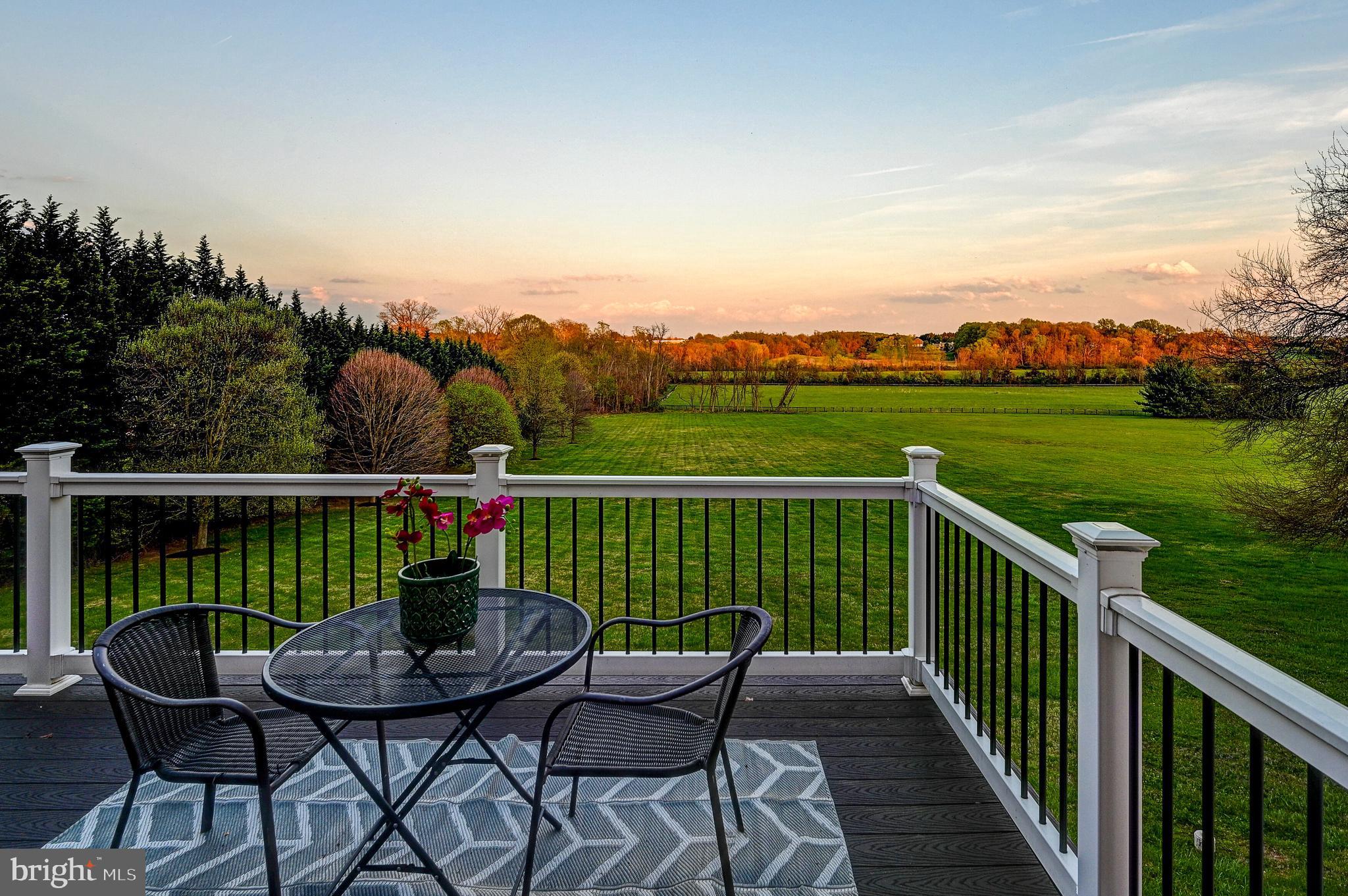 WESTSIDE - Residential