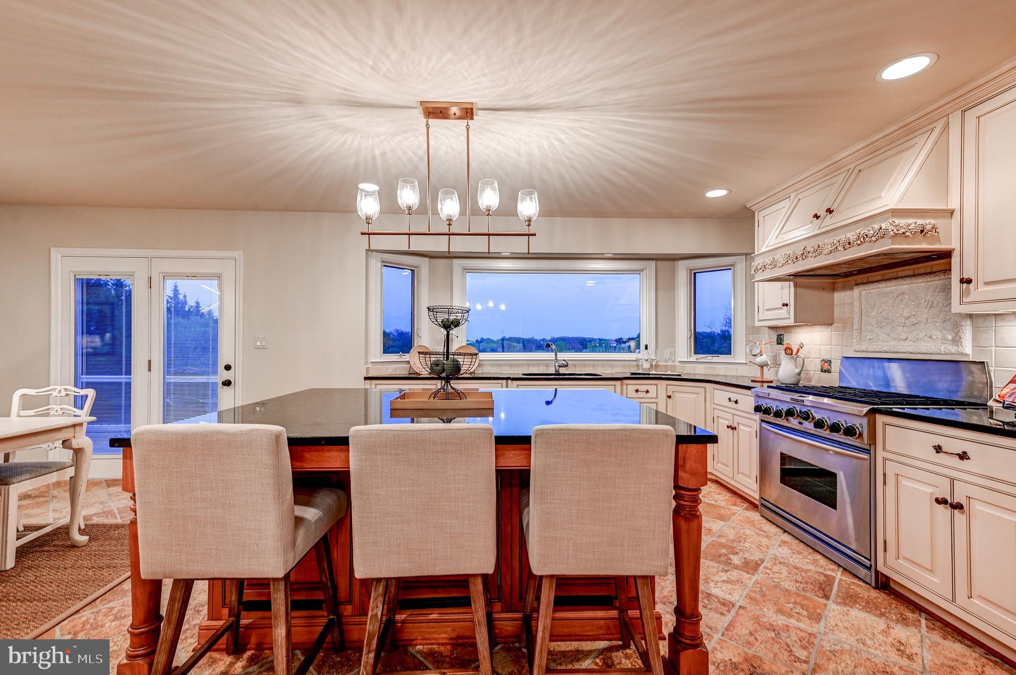 WESTSIDE - Residential