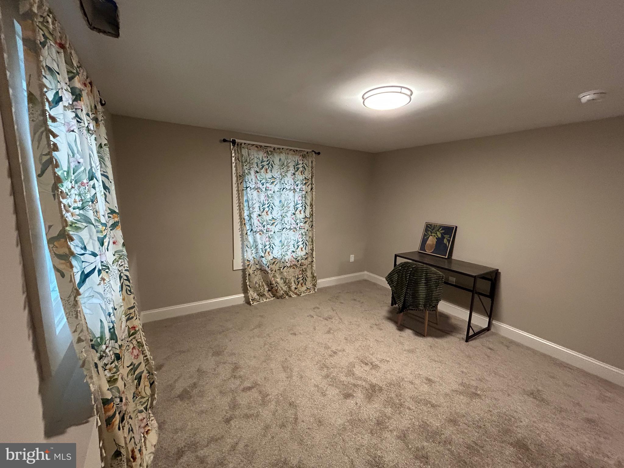 HILLSMERE SHORES - Residential