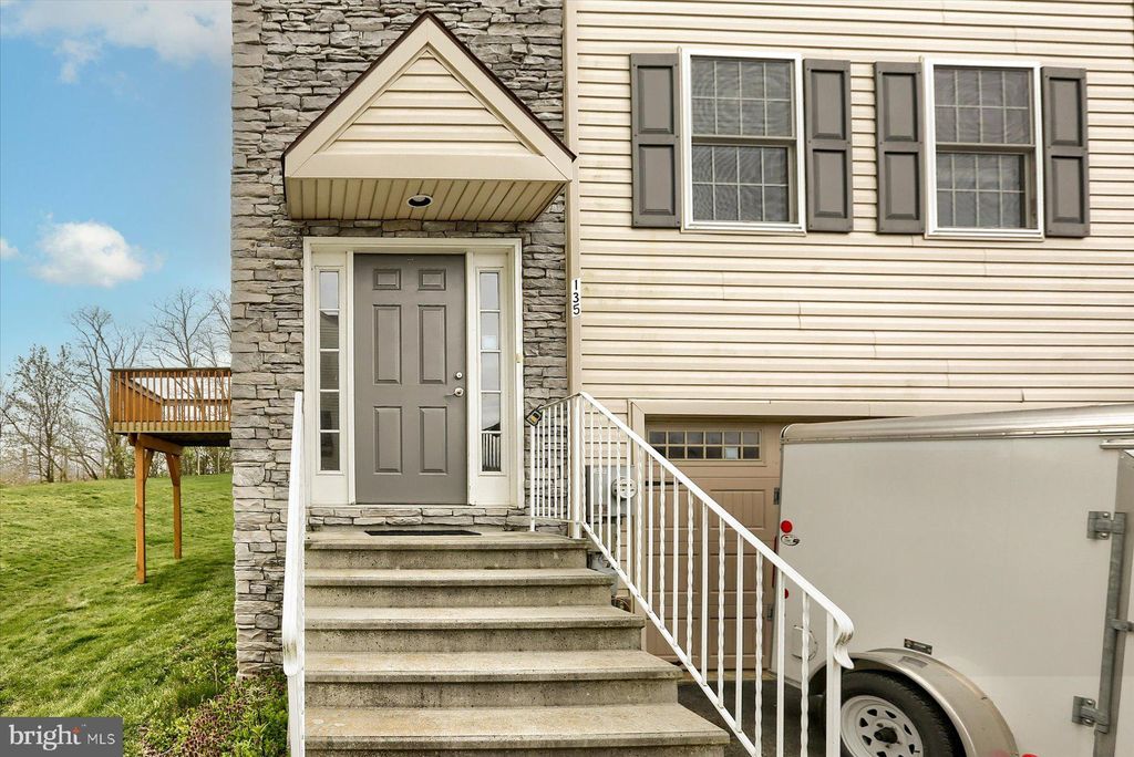 Photo of 135 Gentlemens Way, Lancaster, PA 17603 (MLS # PALA2048564)