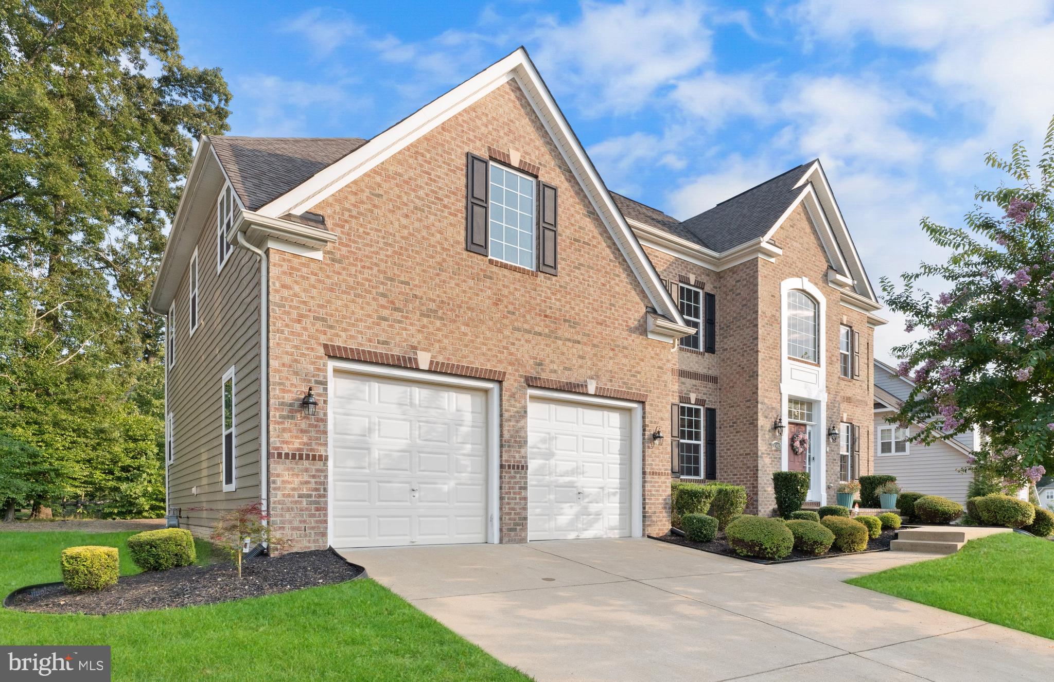 3902 PRESIDENTIAL GOLF DRIVE