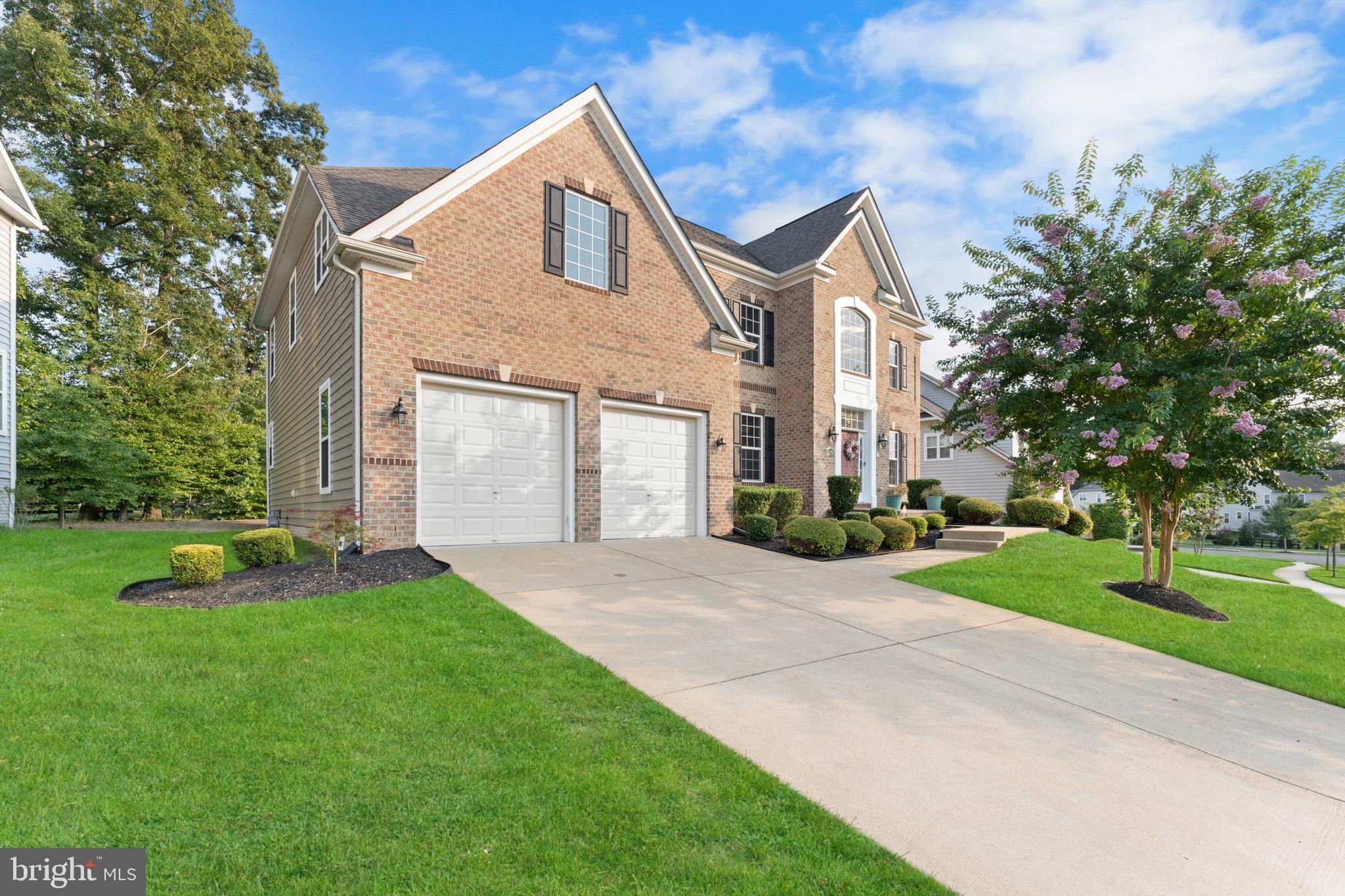 3902 PRESIDENTIAL GOLF DRIVE