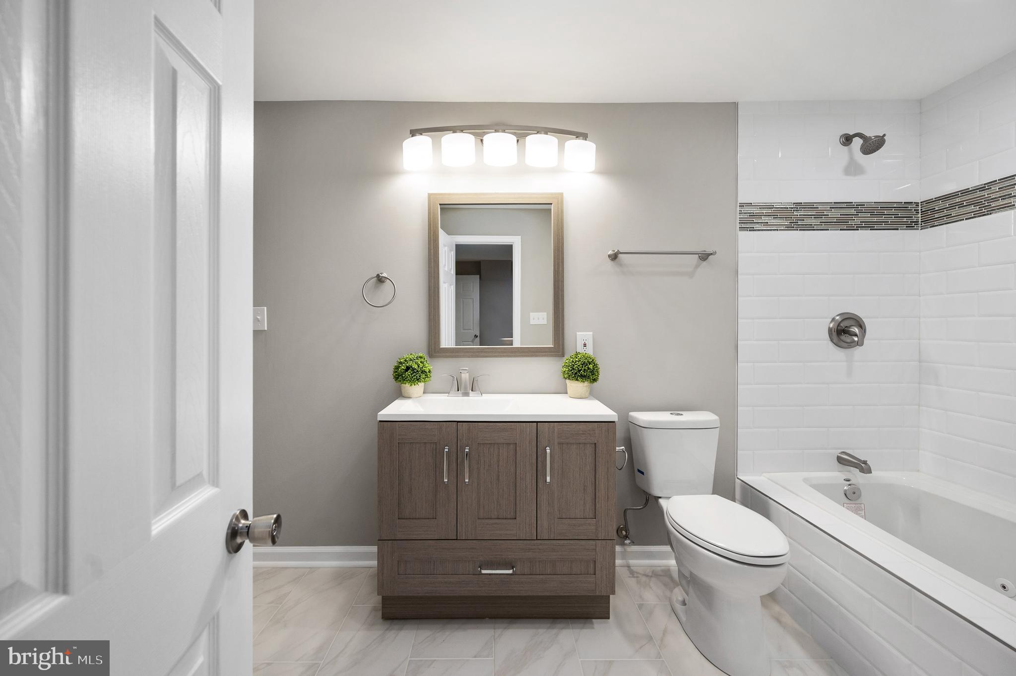 GARFIELD ESTATES - Residential