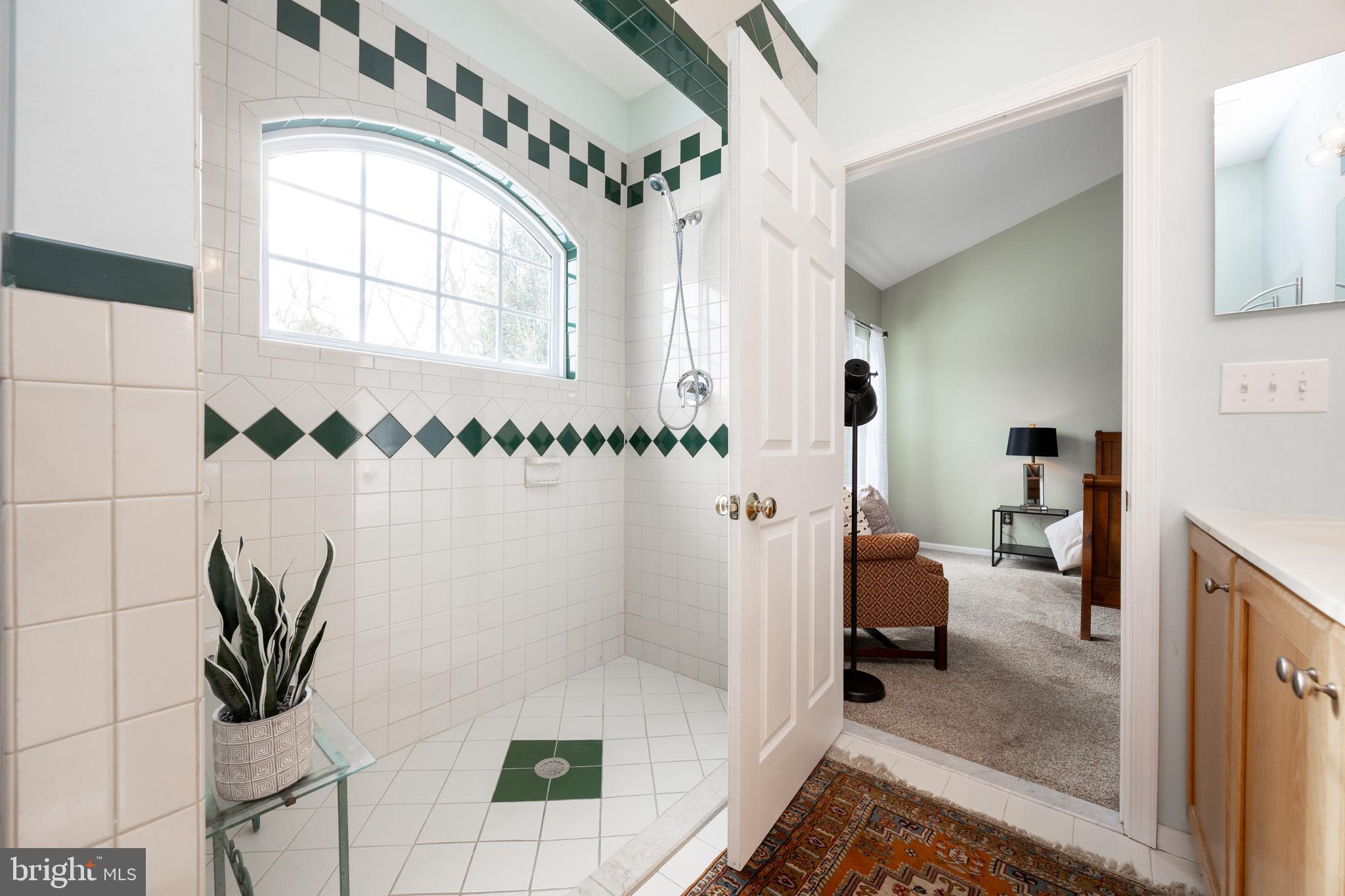 BRANFORD VILLAGE - Residential