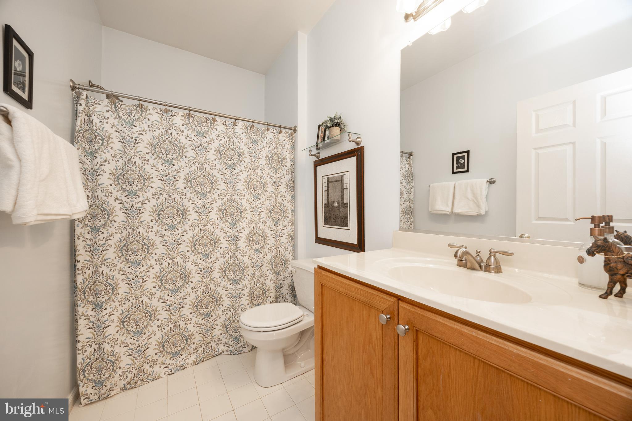 BRANFORD VILLAGE - Residential