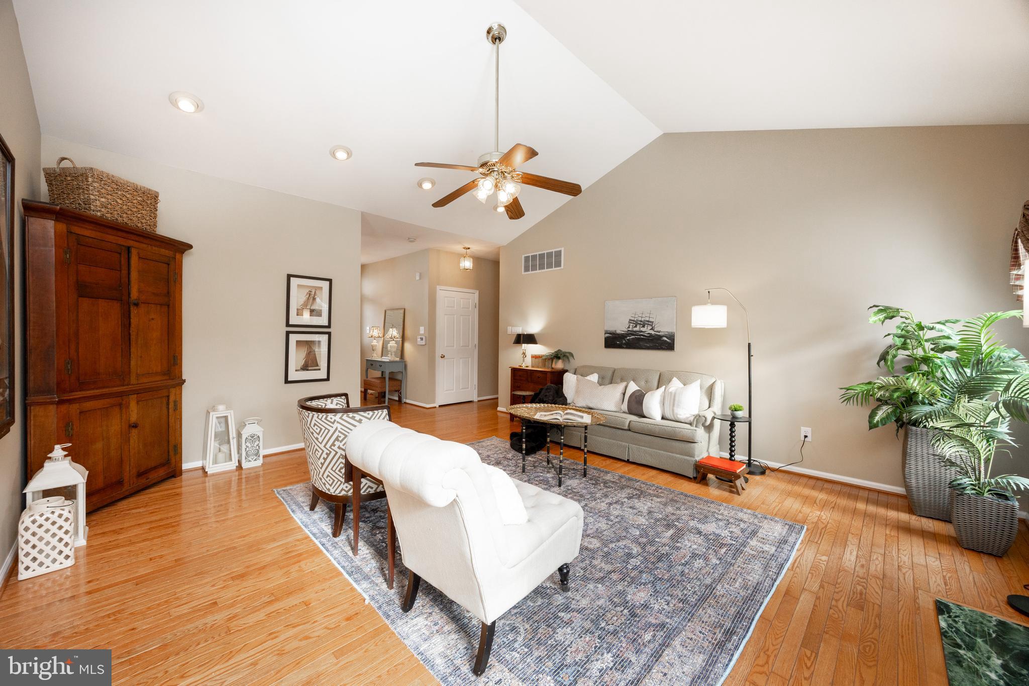 BRANFORD VILLAGE - Residential