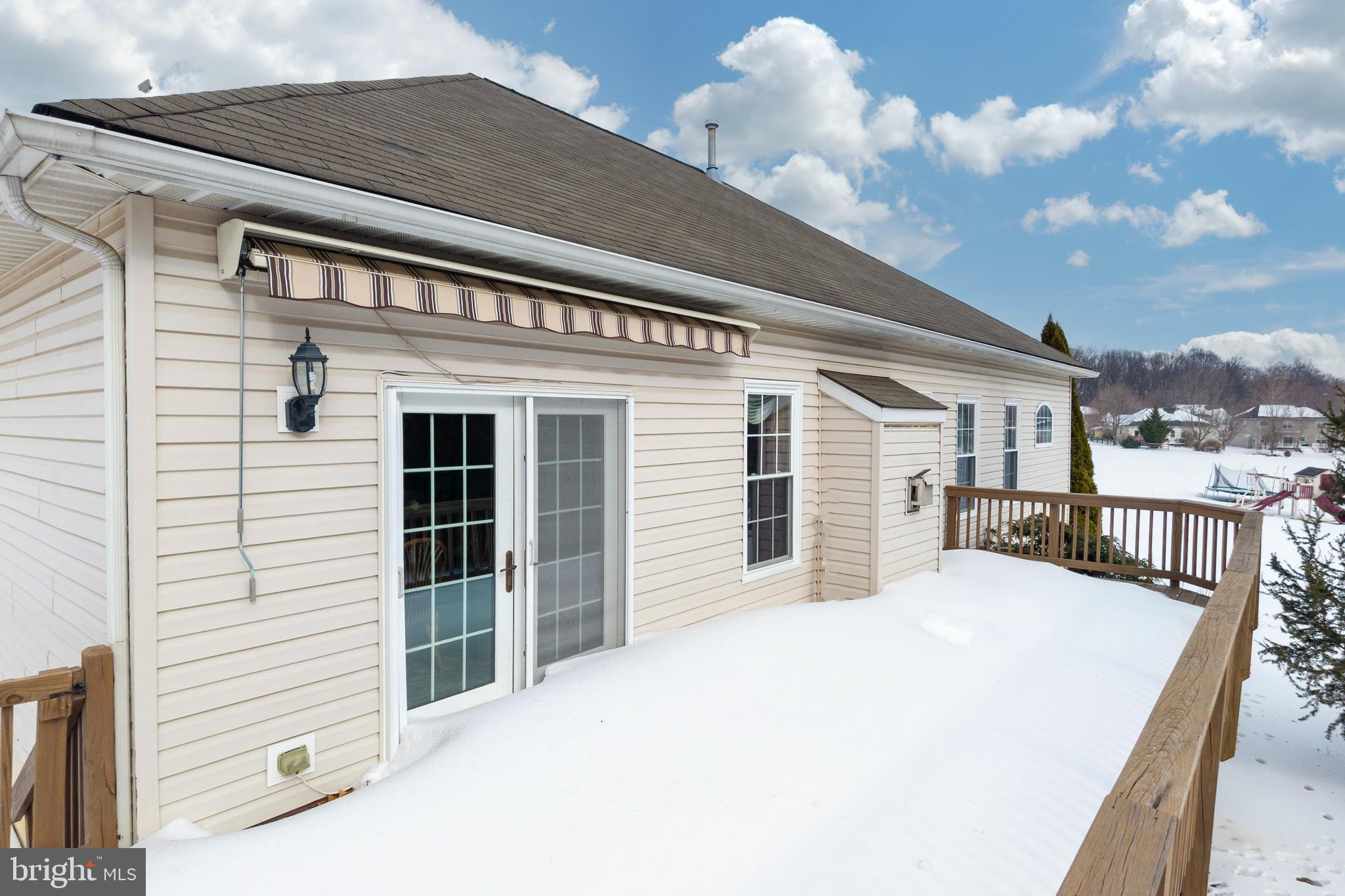 BRANFORD VILLAGE - Residential