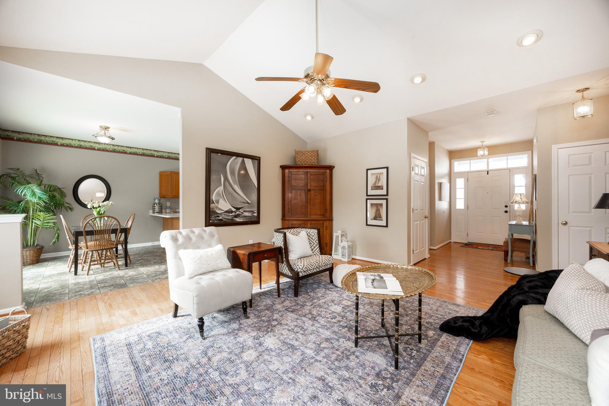 BRANFORD VILLAGE - Residential