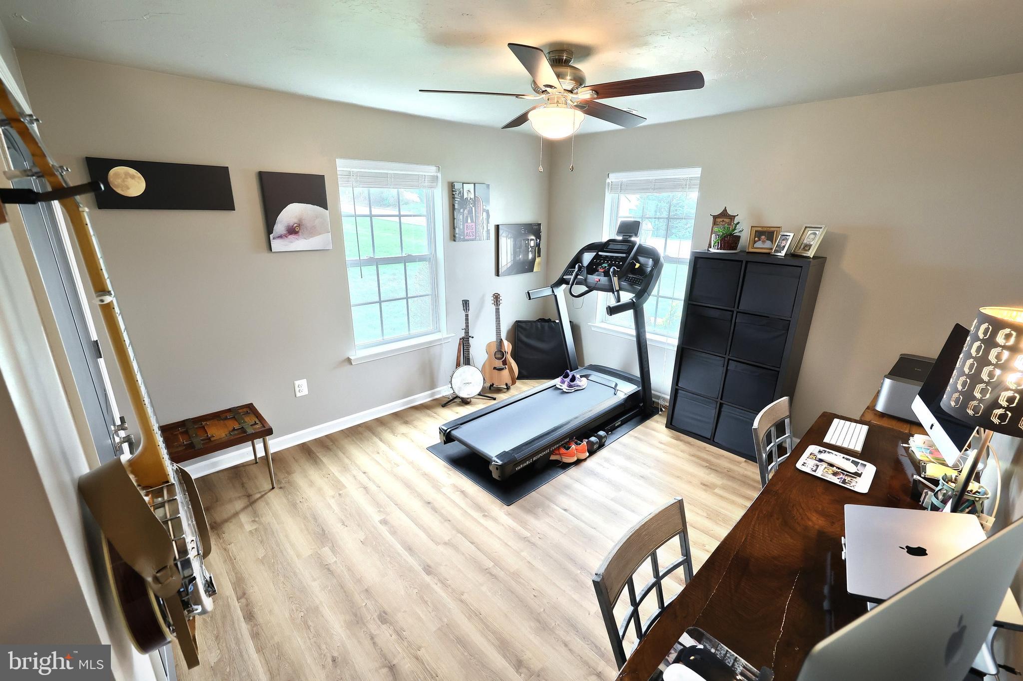 JACKSON HEIGHTS - Residential