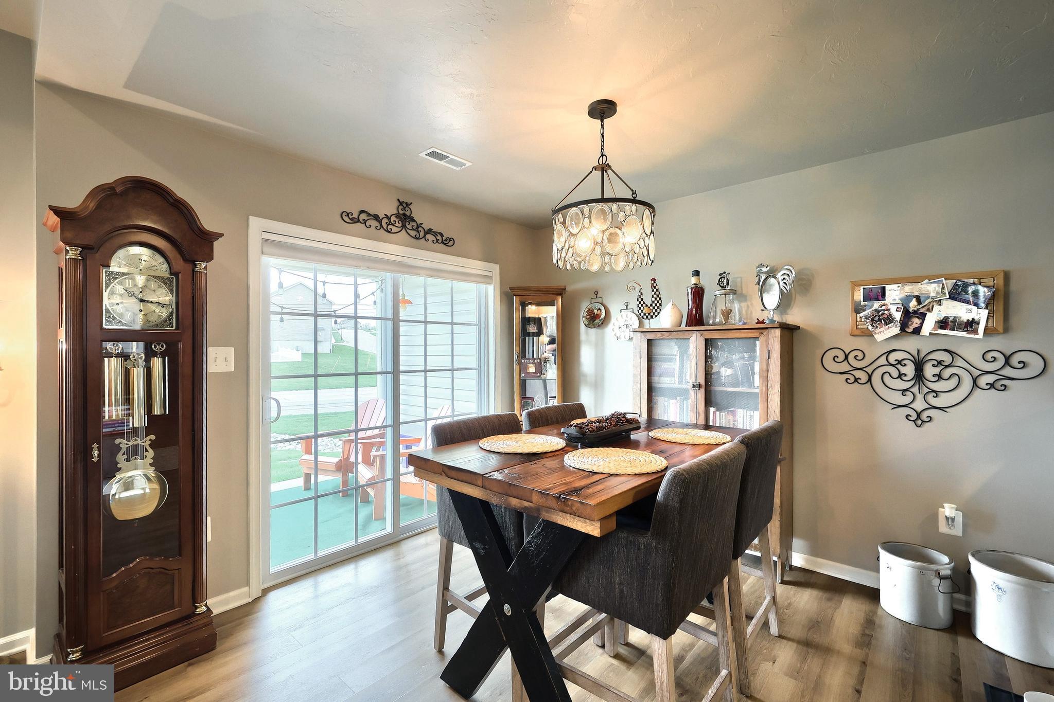 JACKSON HEIGHTS - Residential