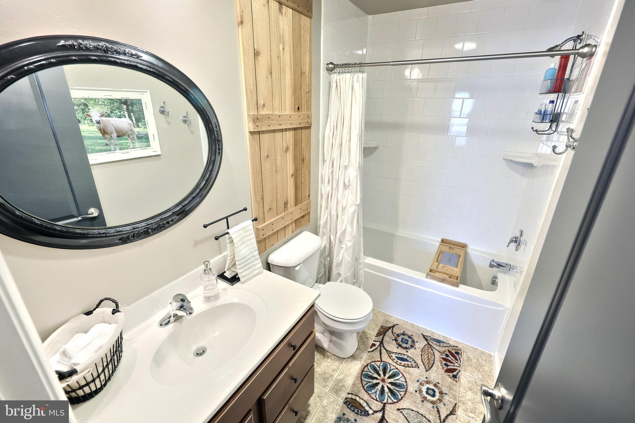 JACKSON HEIGHTS - Residential