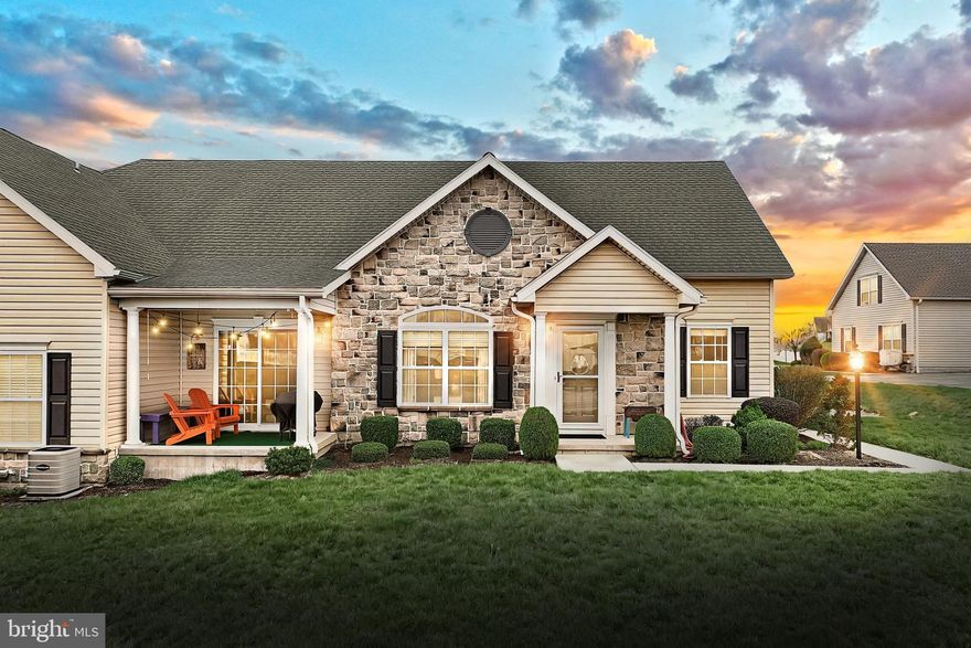 Welcome to this charming 3-bedroom, 2.5-bathroom villa at 14 Dolomite Drive.  Nestled in a peaceful neighborhood, this beautifull well maintained home offers the perfect blend of comfort and style. The spacious, open-concept living area features plenty of natural light, ideal for both relaxing and entertaining. The modern kitchen boasts sleek countertops, stainless steel appliances, and ample cabinetry, with beautiful updates.  Each of the three bedrooms is generously sized, providing a cozy retreat.
You can also emjoy  outdoor living with a private patio and no maintenance yard, perfect for enjoying the peaceful surroundings. The villa also includes a 2-car garage and additional storage space. Conveniently located near shopping, dining, and major highways, this home offers easy access to everything you need while providing a serene escape from the hustle and bustle. Don’t miss out on this perfect blend of comfort, convenience, and charm!