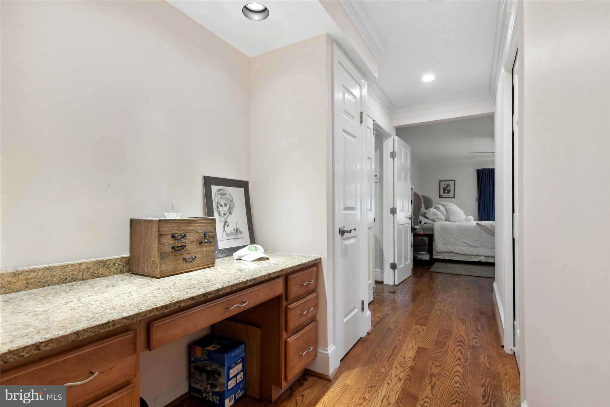 WHITPAIN FARM - Residential