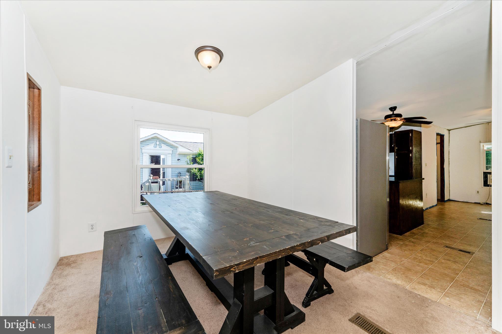 HIGHLAND MANOR - Residential