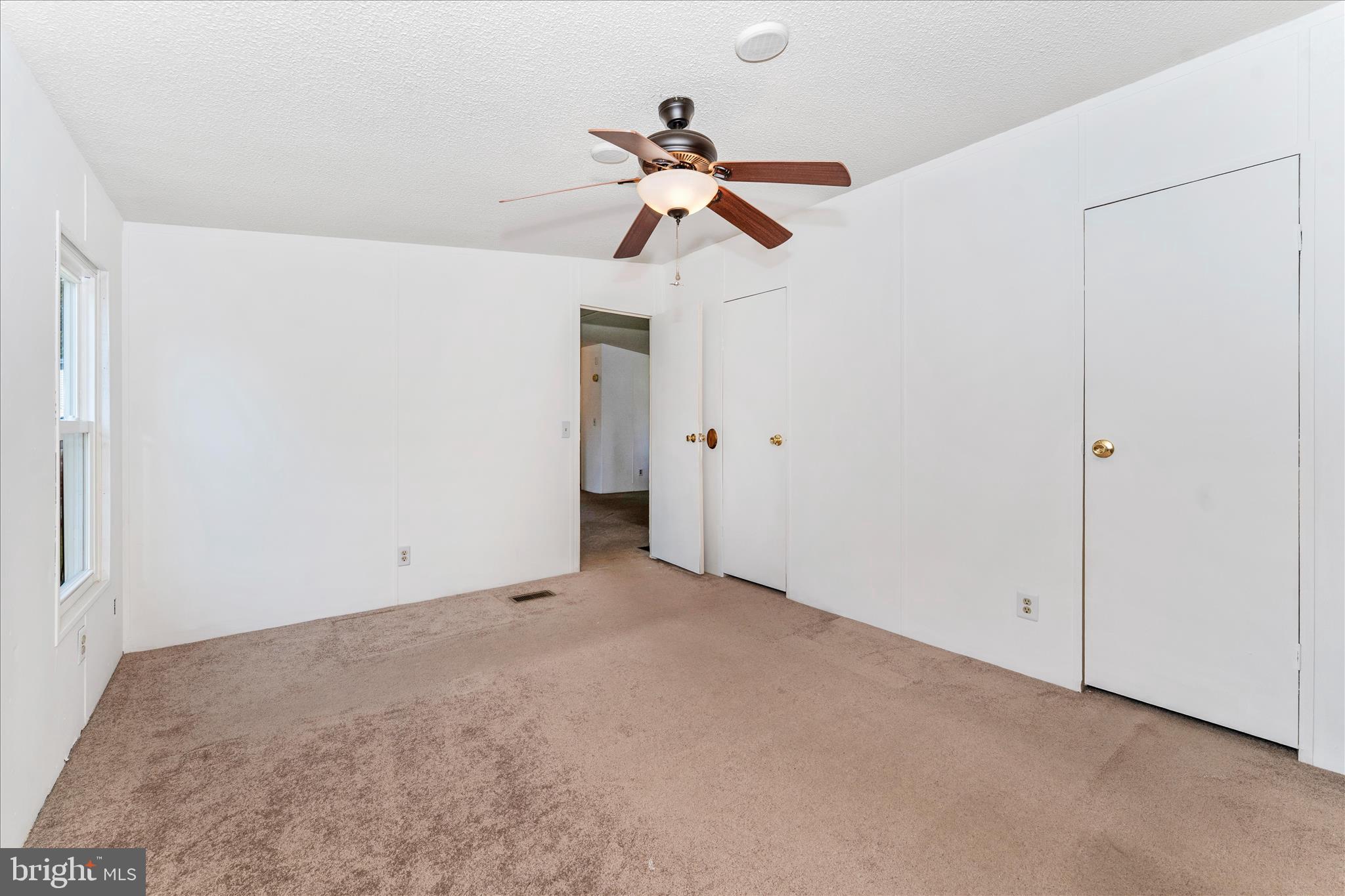 HIGHLAND MANOR - Residential