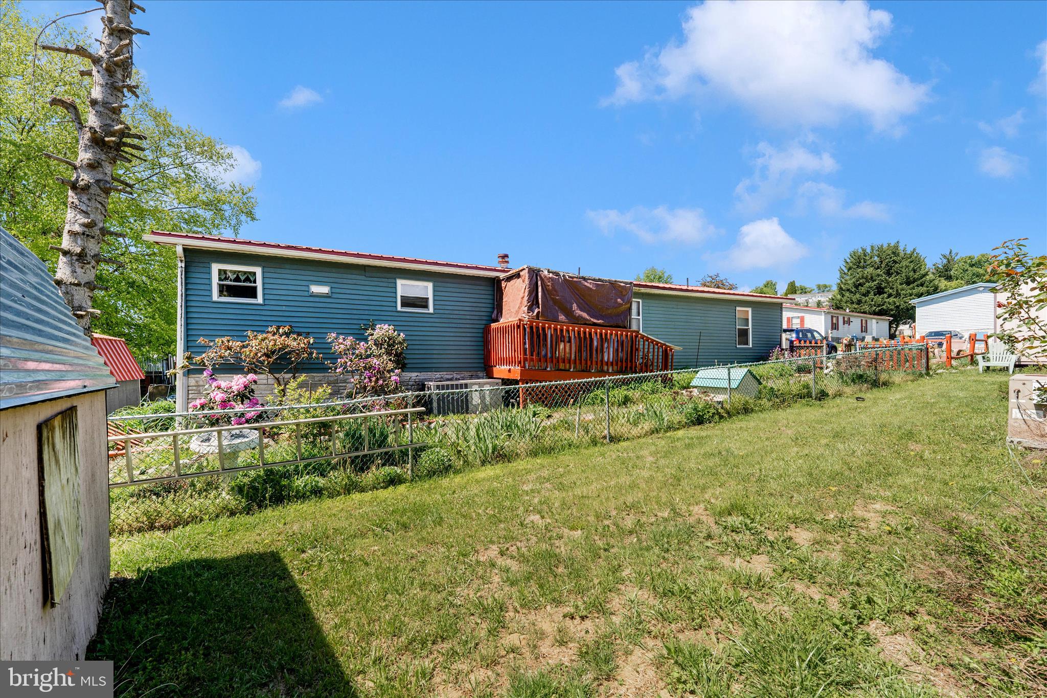 HIGHLAND MANOR - Residential