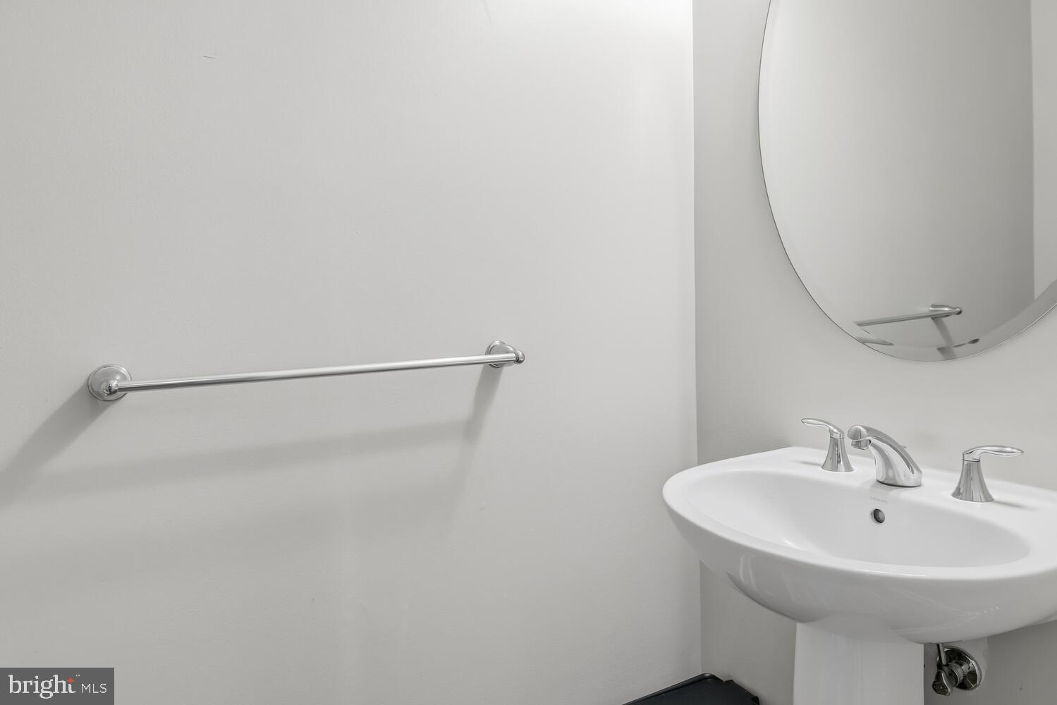 BROWNSTONES AT VF - Residential