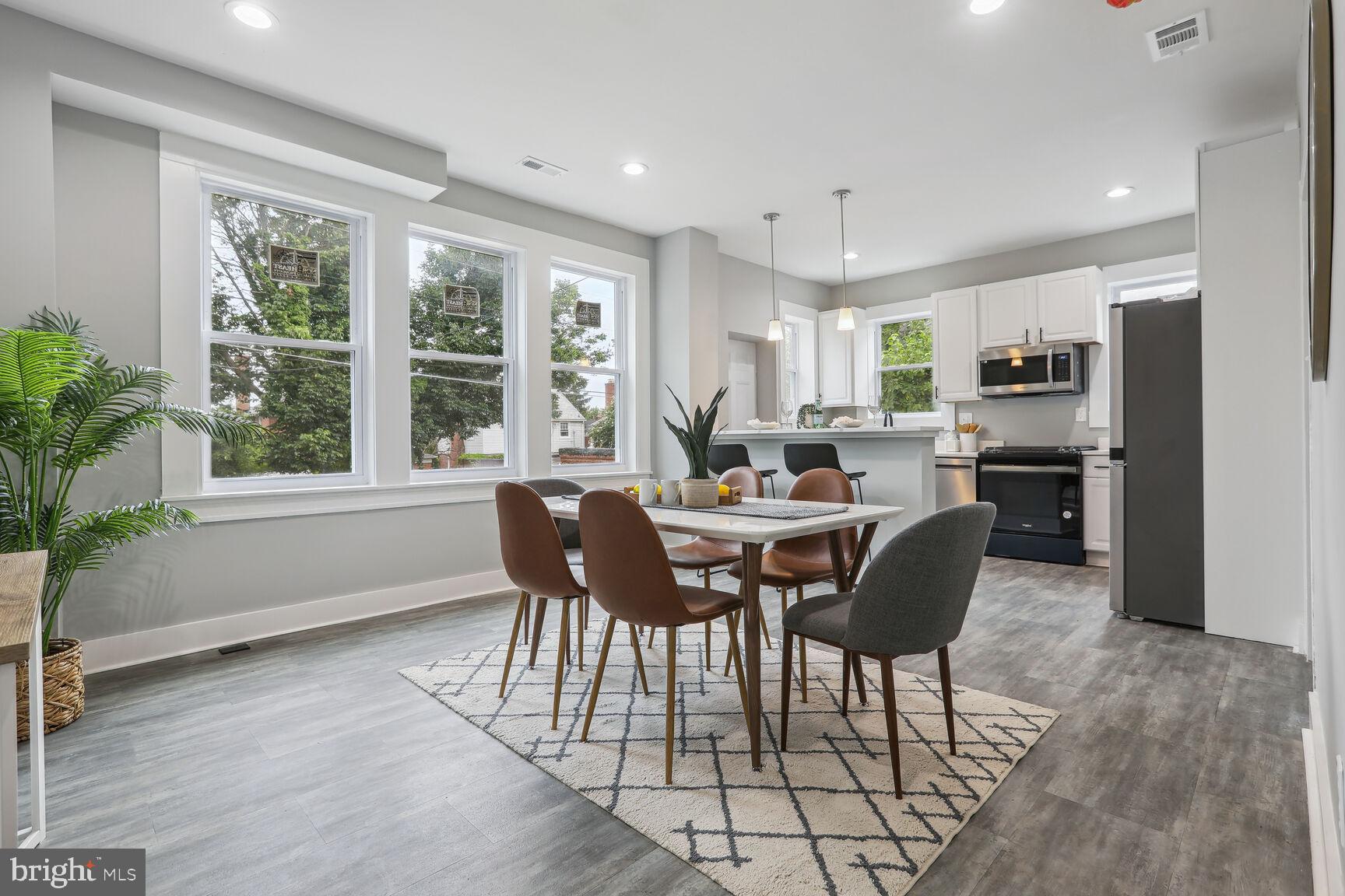 EDNOR GARDENS - LAKESIDE - Residential