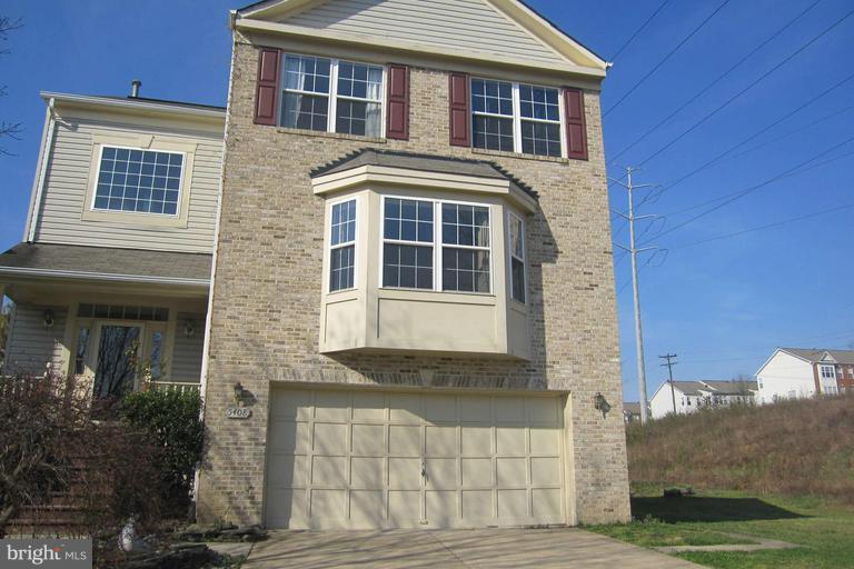 KINGSTOWNE - Residential Lease