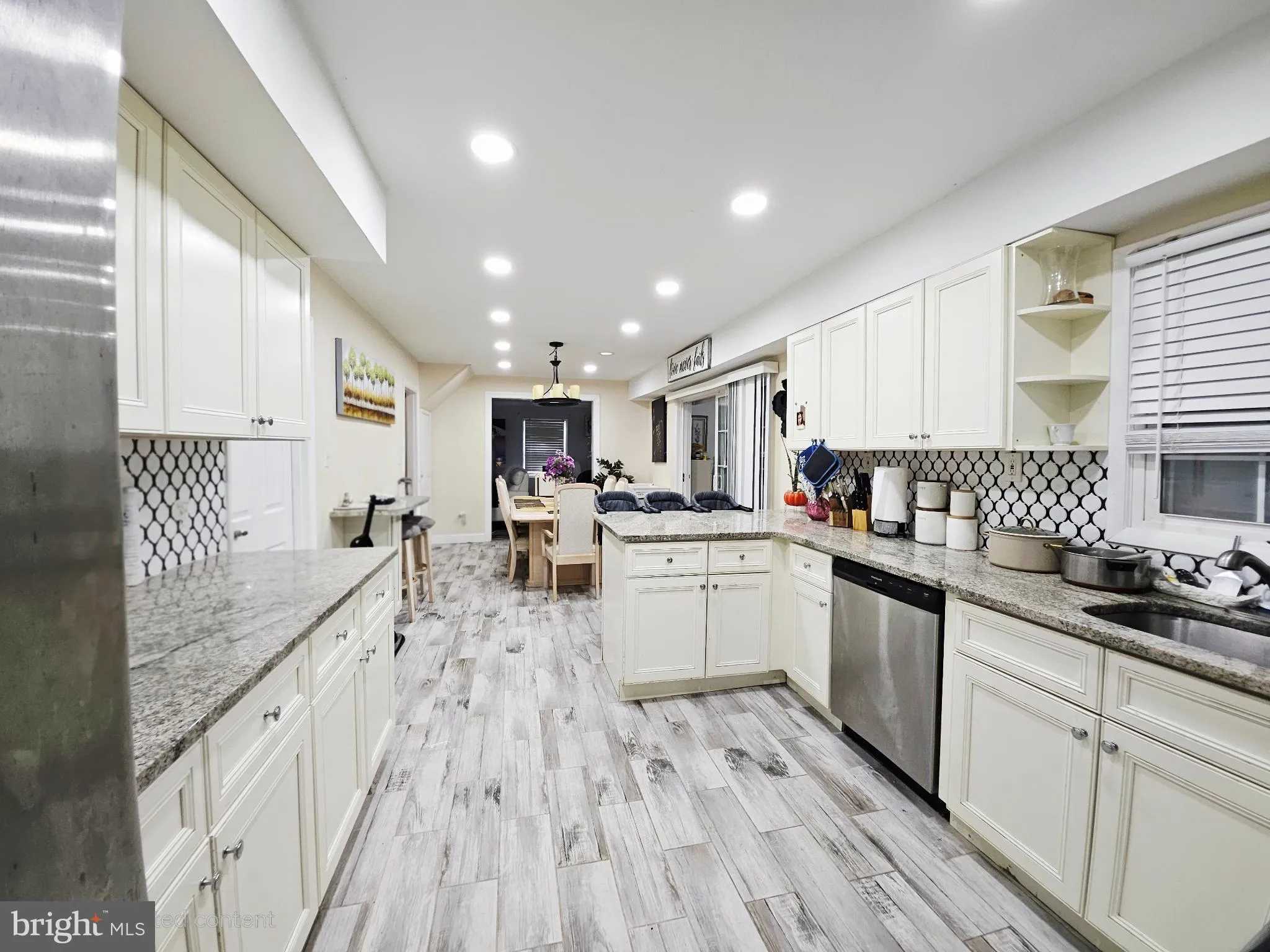 Willingboro, New Jersey 08046, United States, 4 Bedrooms Bedrooms, ,3 BathroomsBathrooms,Residential,Active,159928