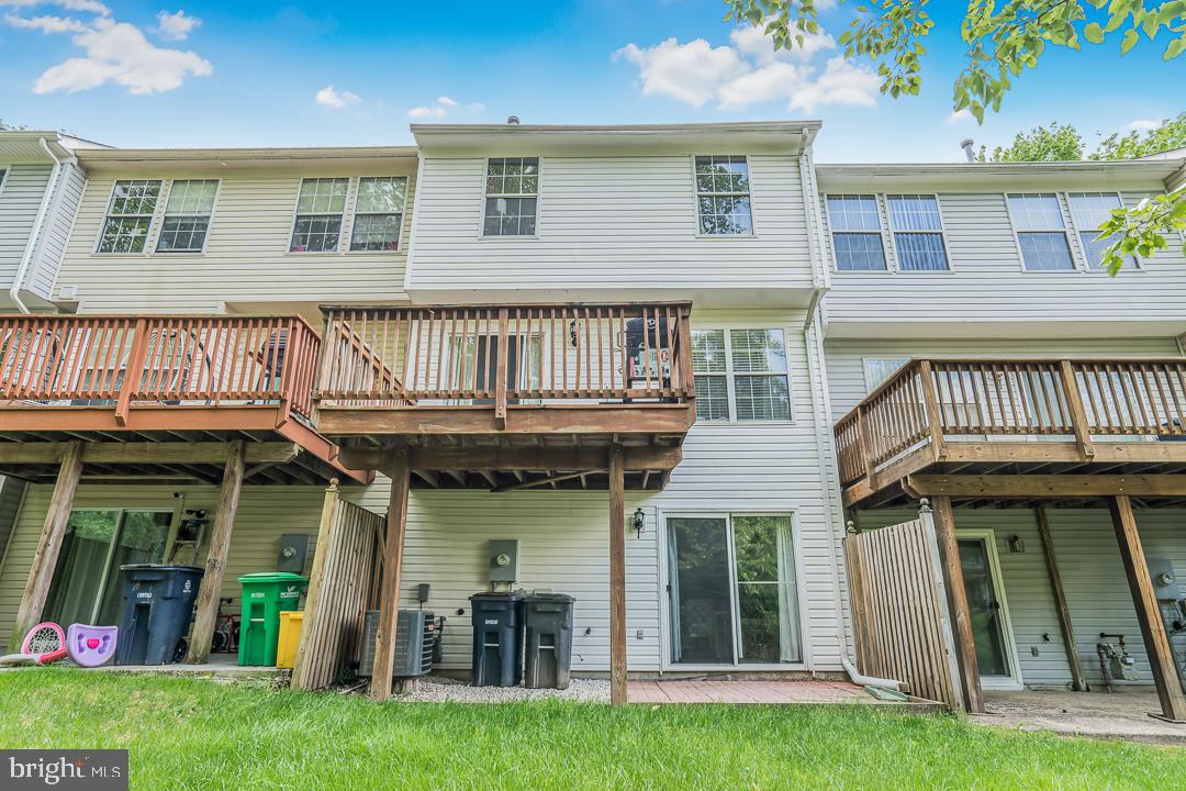 KINGS GRANT - Residential