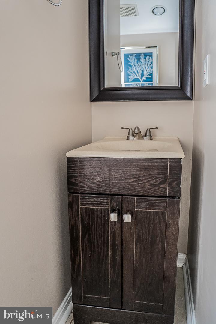 KINGS GRANT - Residential