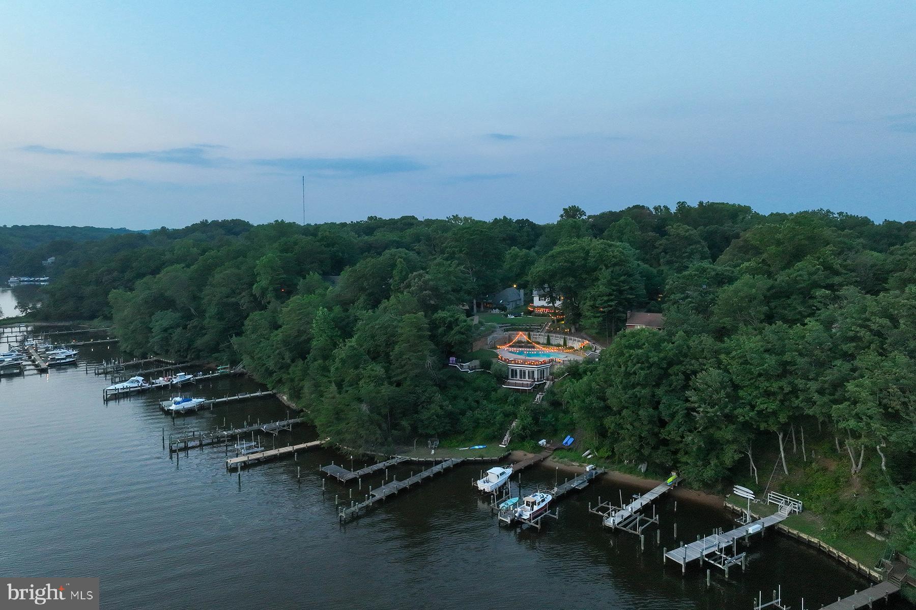 BROADVIEW ESTATES - Residential