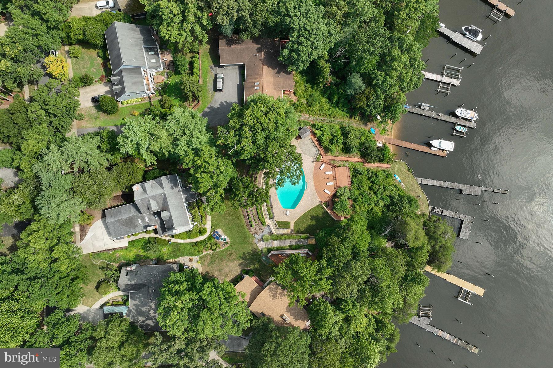 BROADVIEW ESTATES - Residential