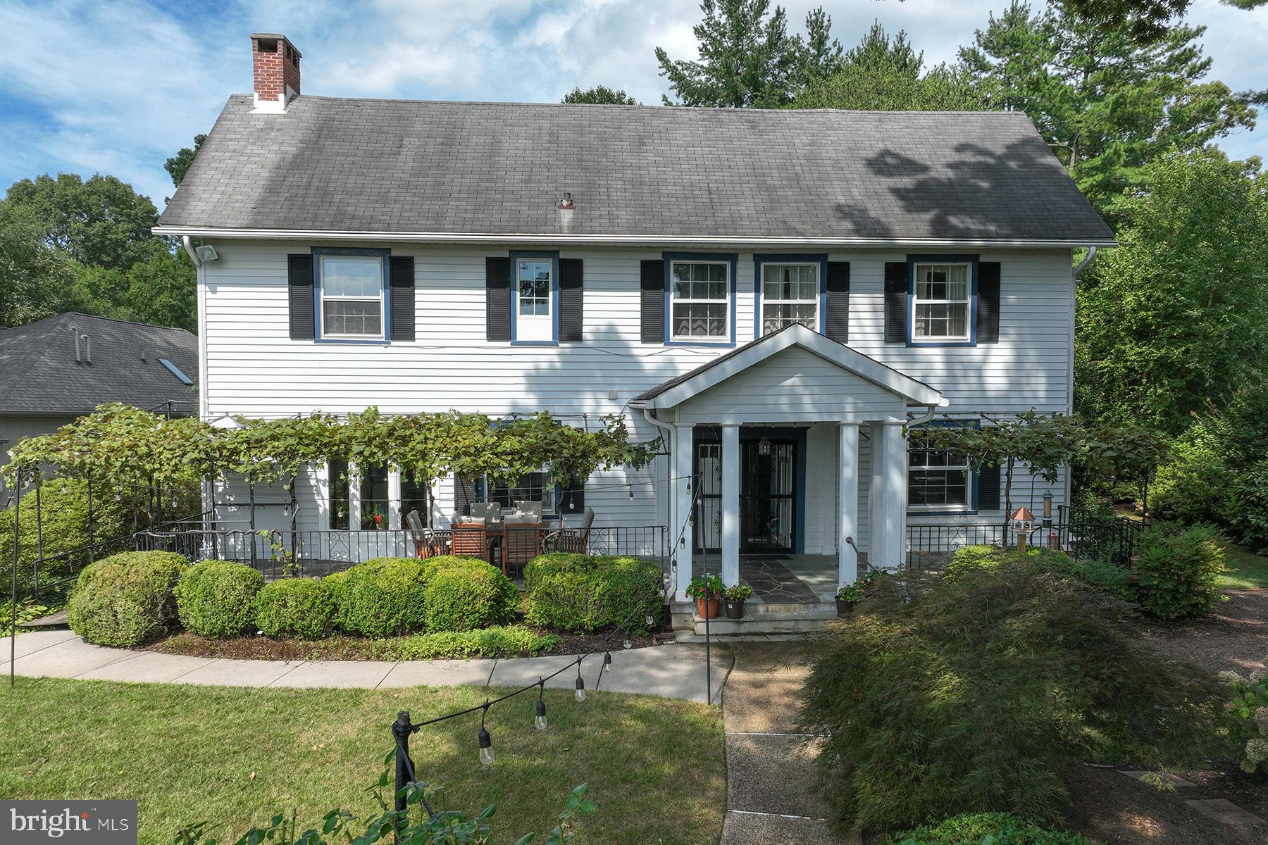 BROADVIEW ESTATES - Residential