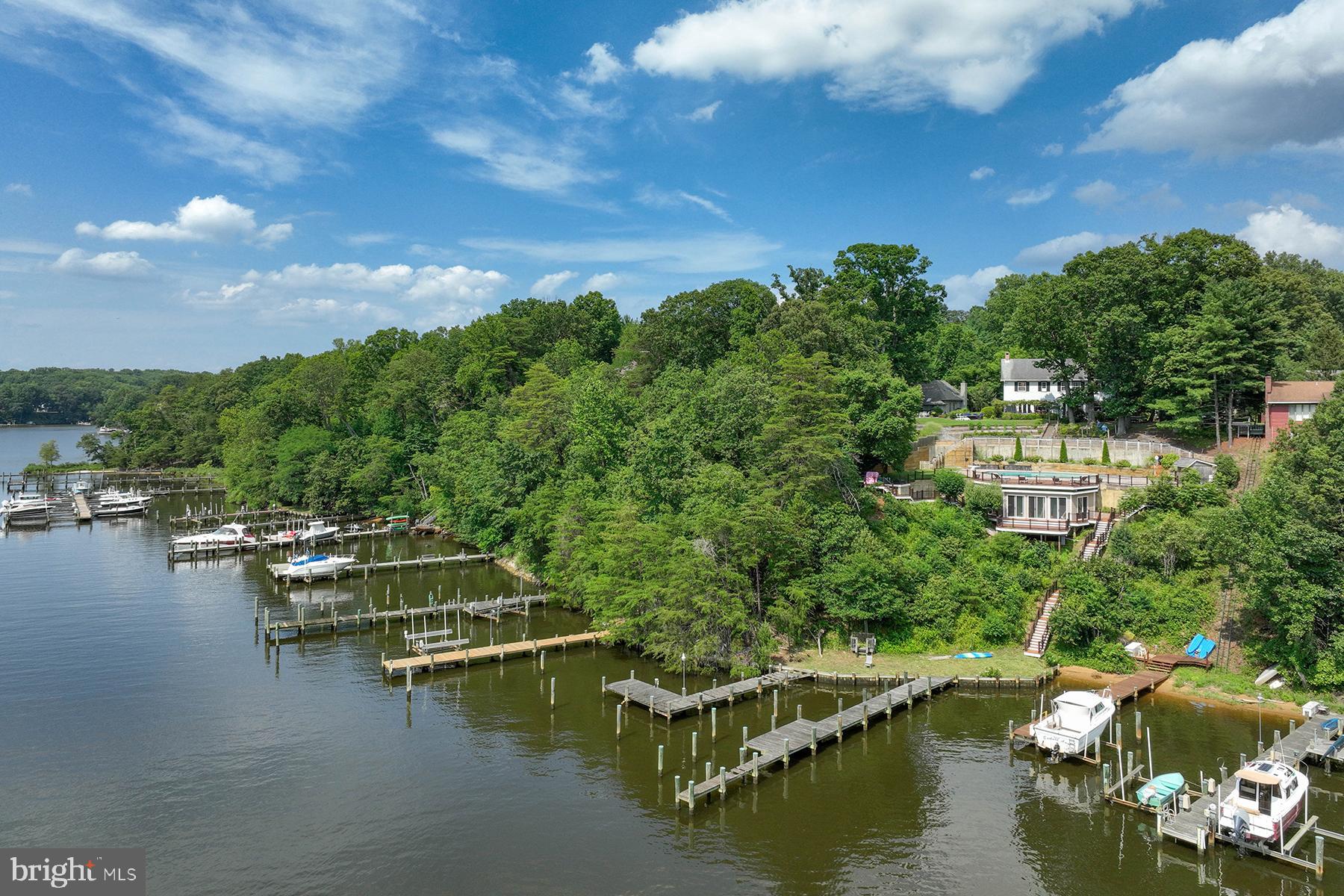 BROADVIEW ESTATES - Residential