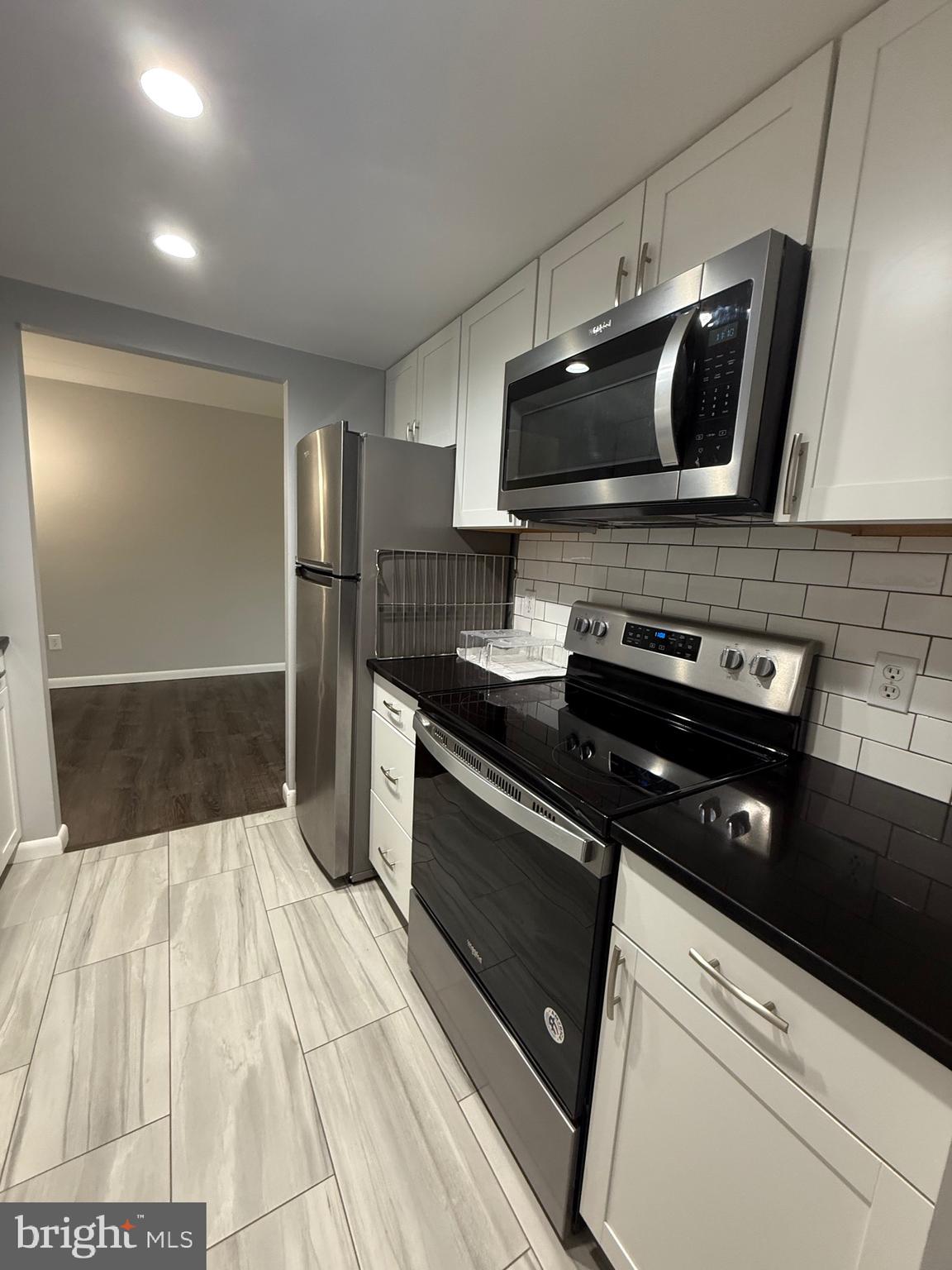 VILLAGE WALK - Residential Lease