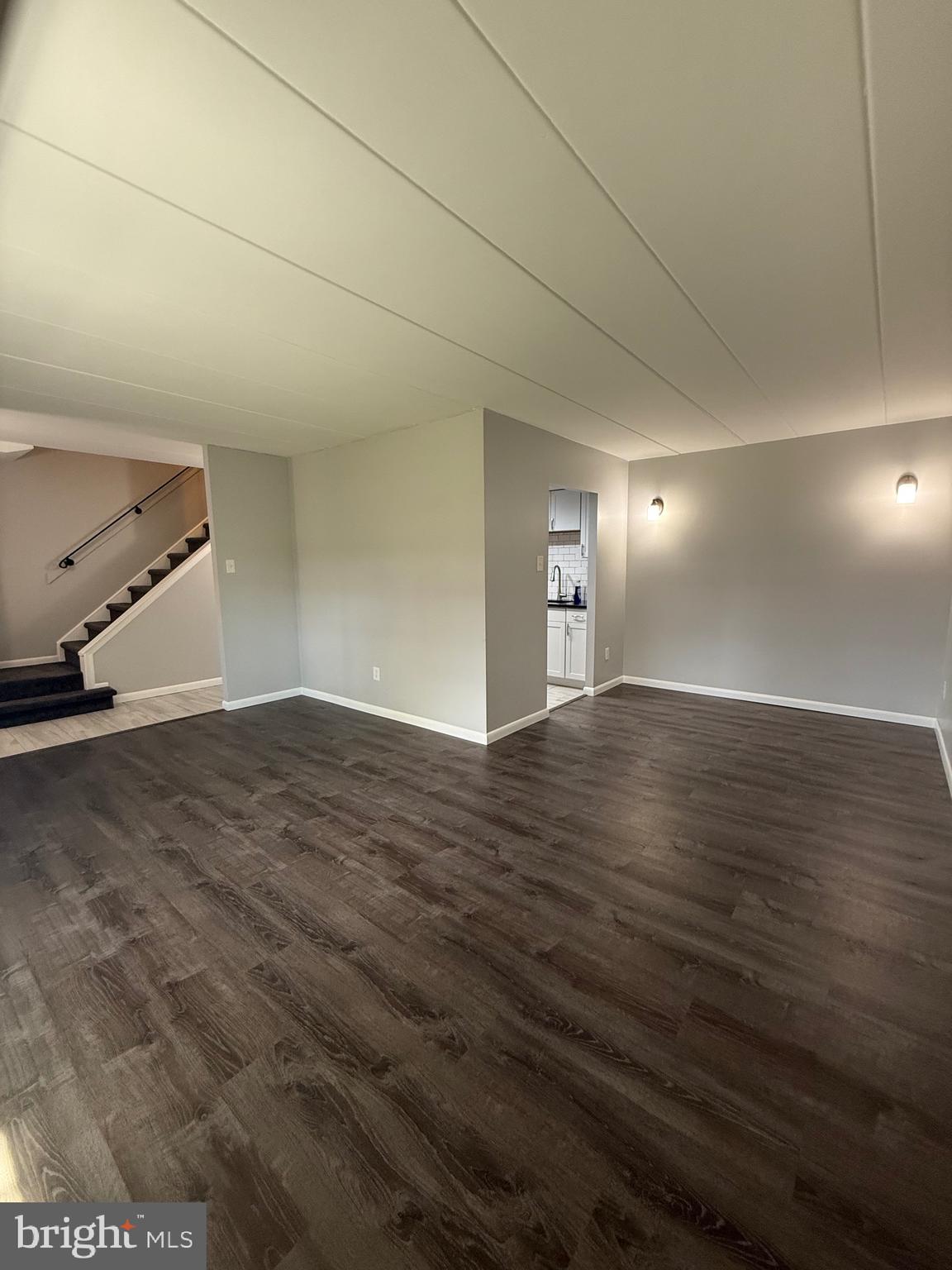 VILLAGE WALK - Residential Lease