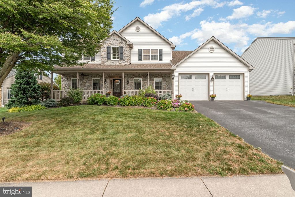 Photo of 25 Olde Forge Drive, ELIZABETHTOWN, PA 17022 (MLS # PALA2076450)