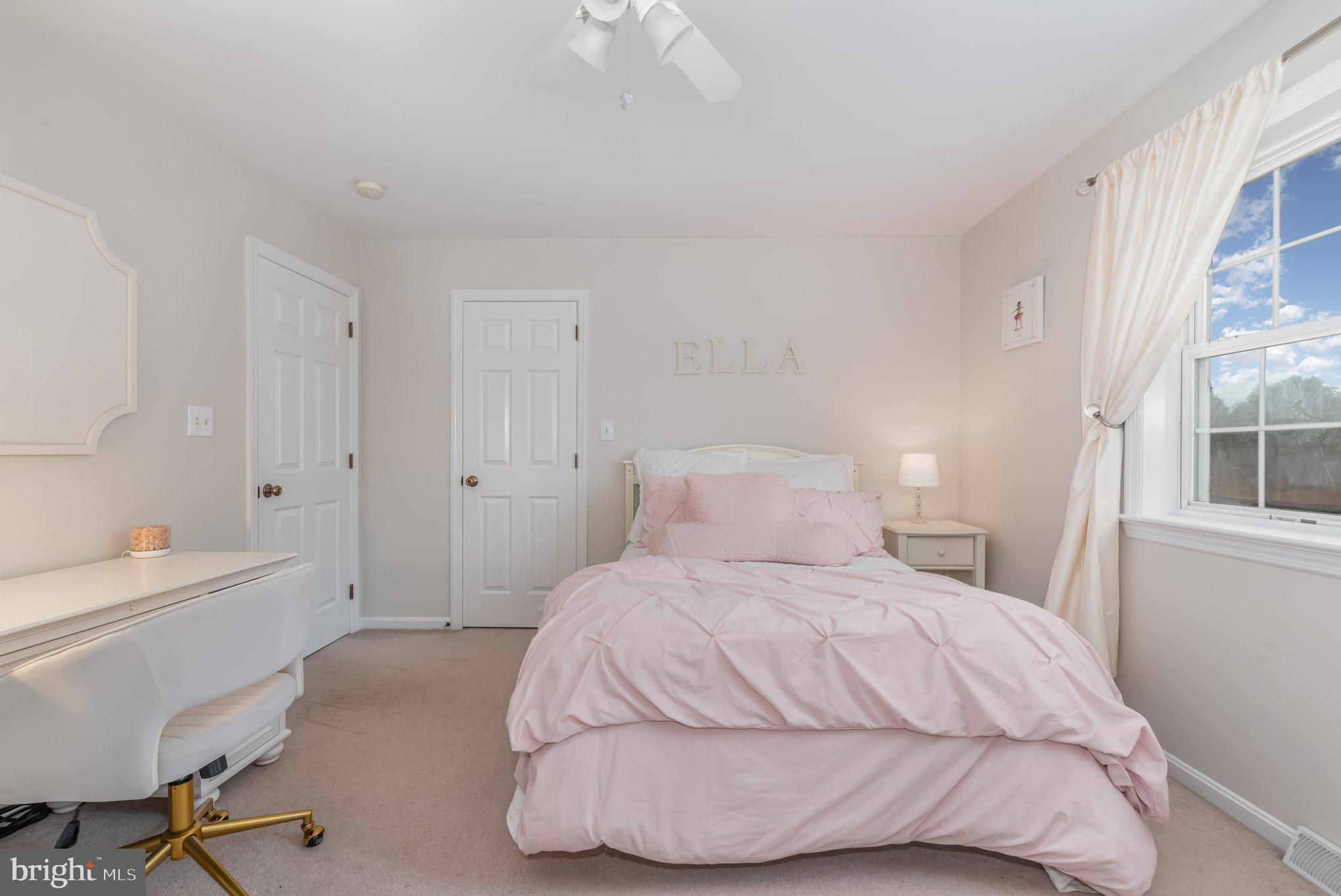 WEST RIDGE - Residential