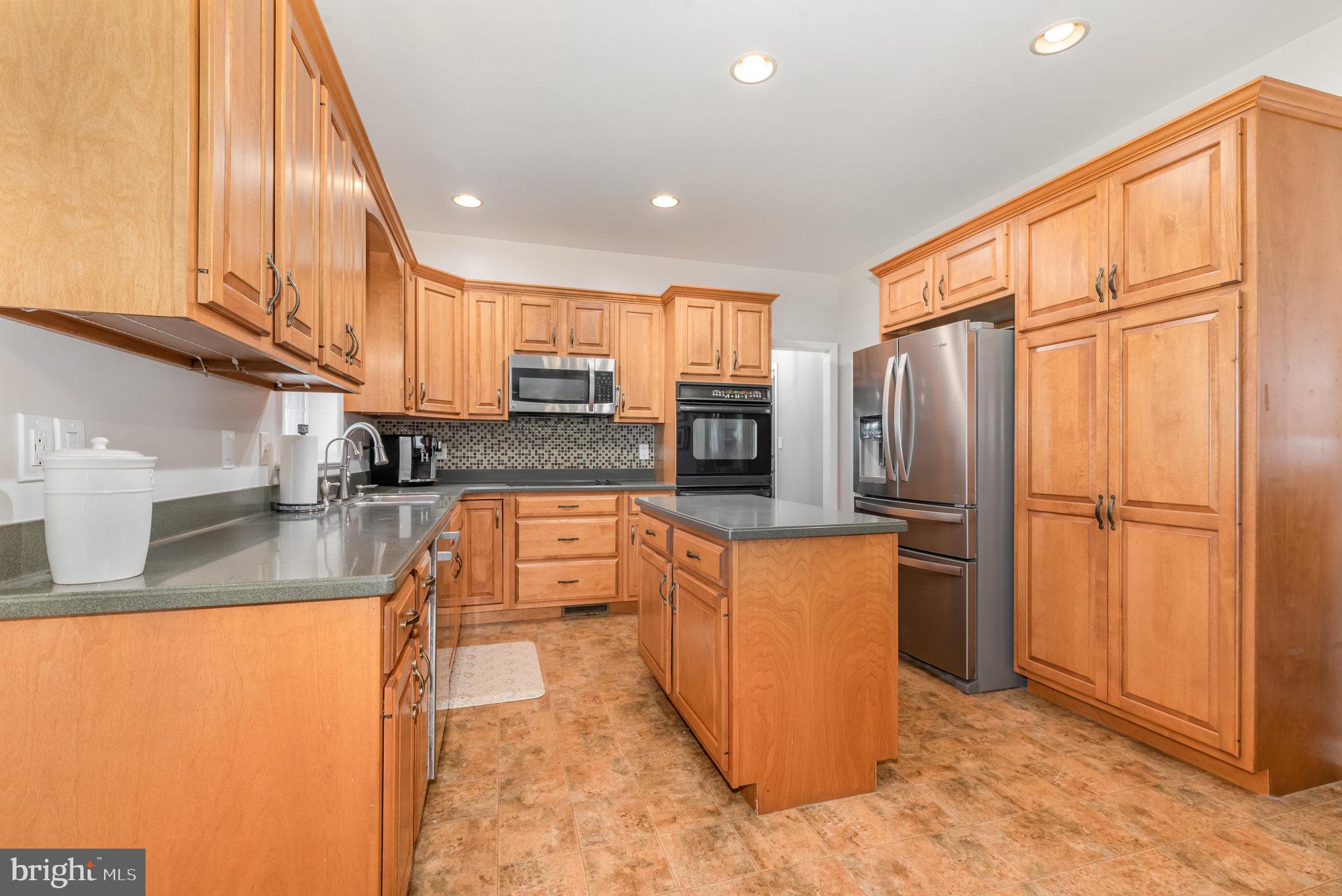 WEST RIDGE - Residential